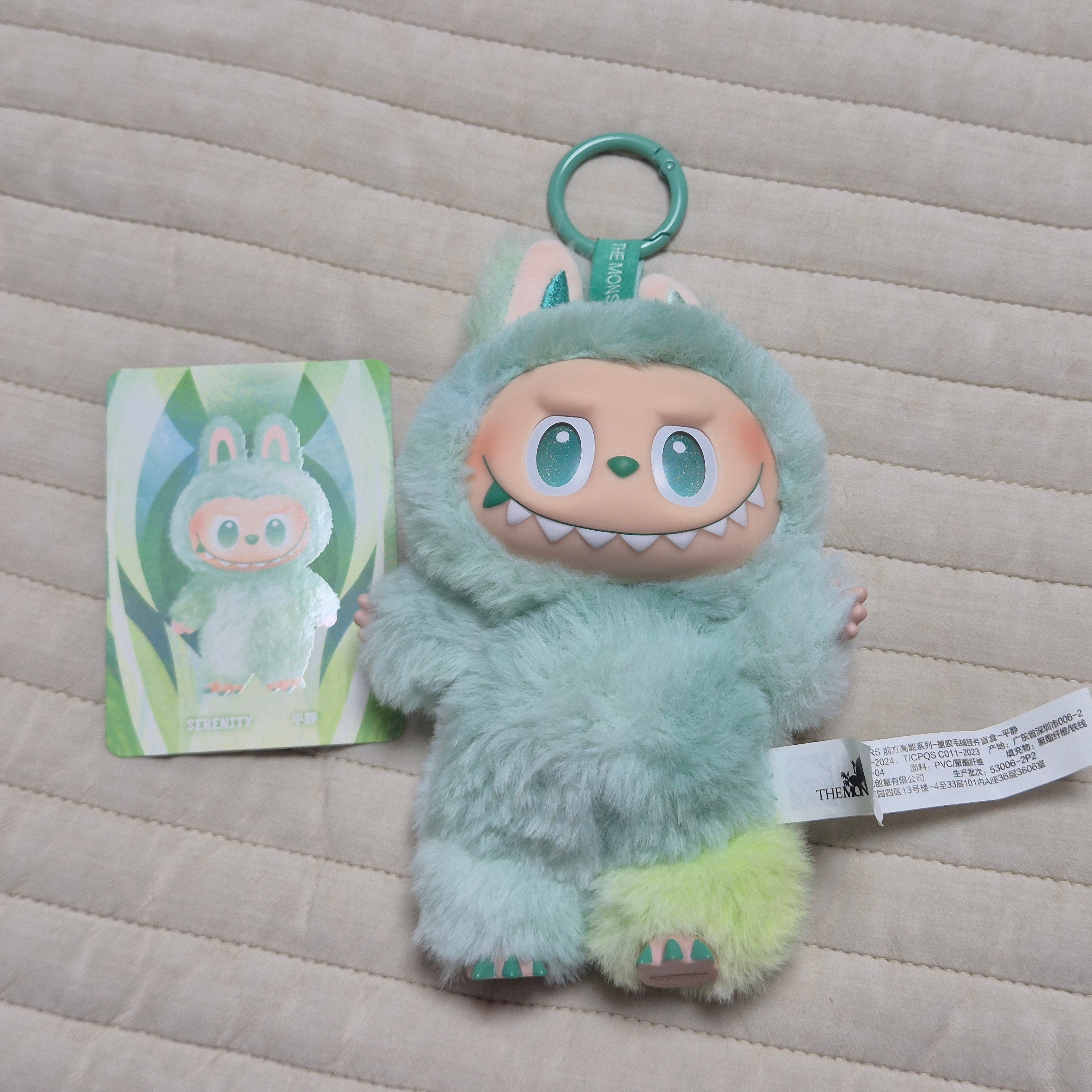 Pop Mart Labubu The Monsters Highlight Series Serenity Keyring (Opened Case) 착용 스타일