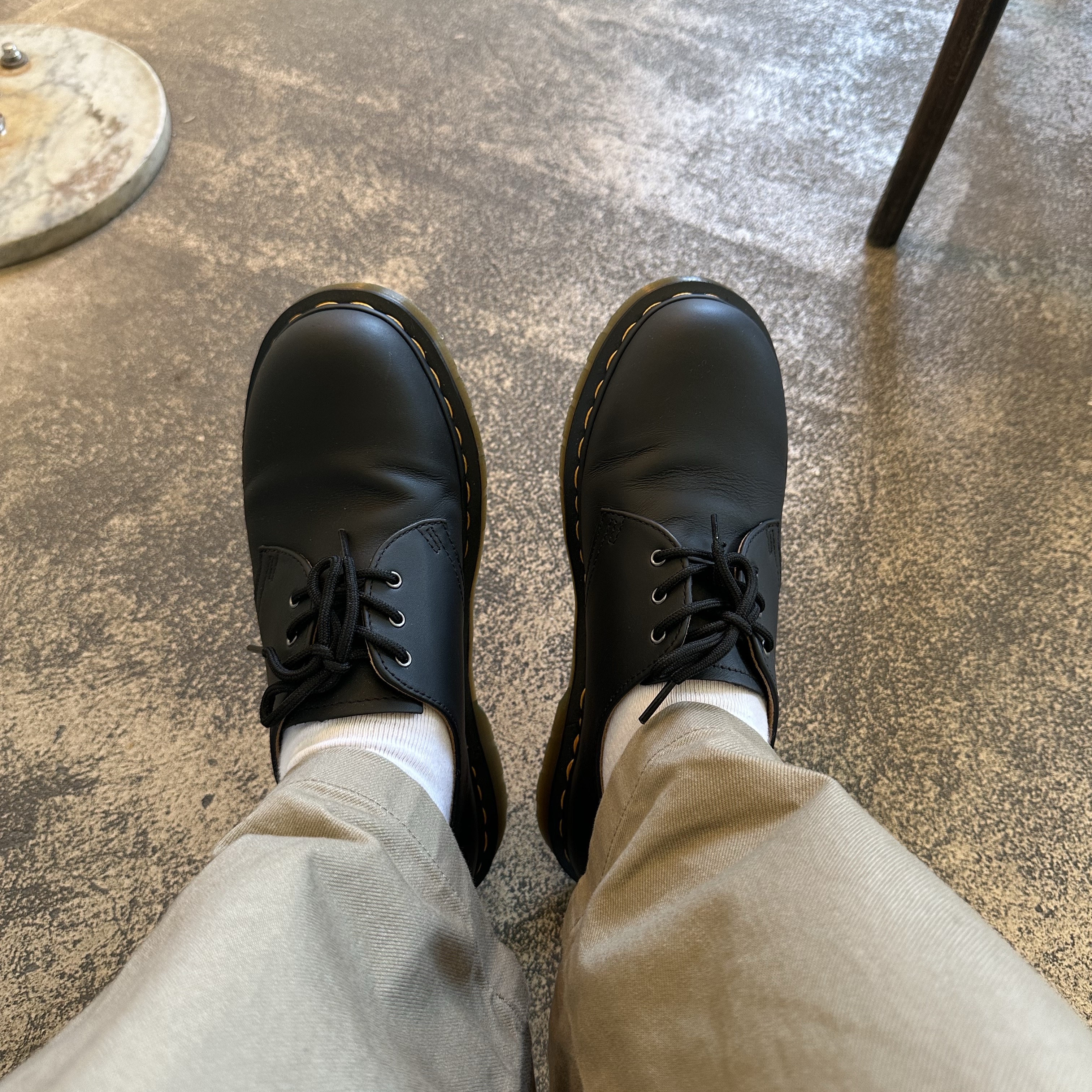Dr. Martens 1461 Nappa Black 착용 스타일
