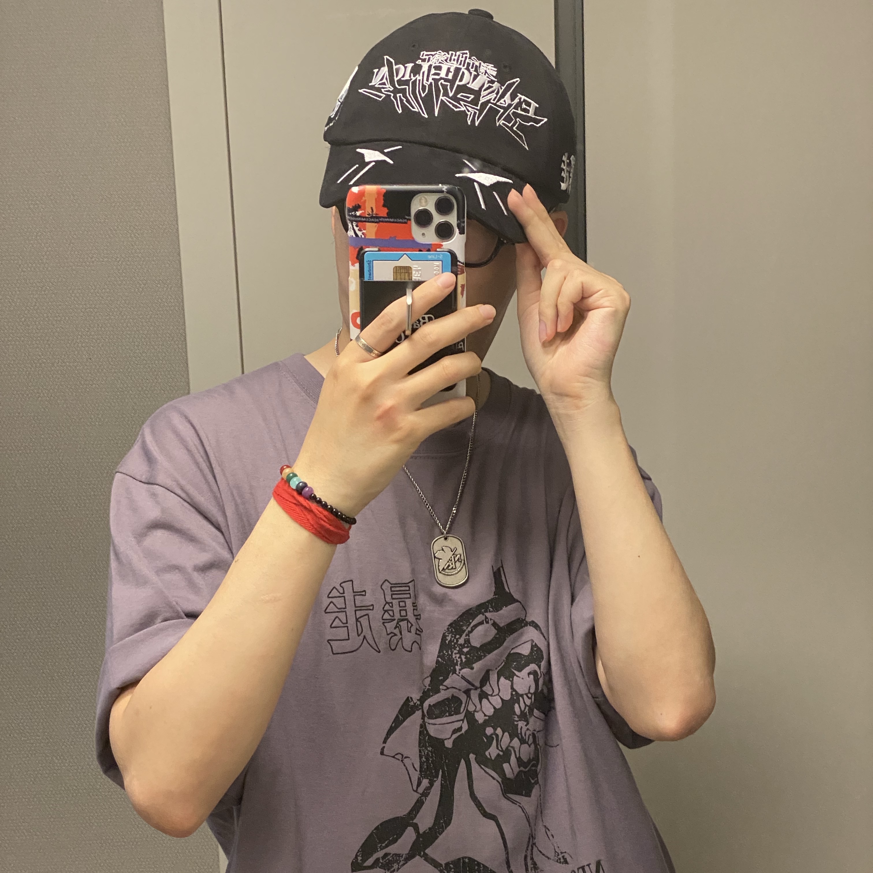 Mahagrid x Evangelion Berserk Mode T-Shirt Purple 착용 스타일 - 2