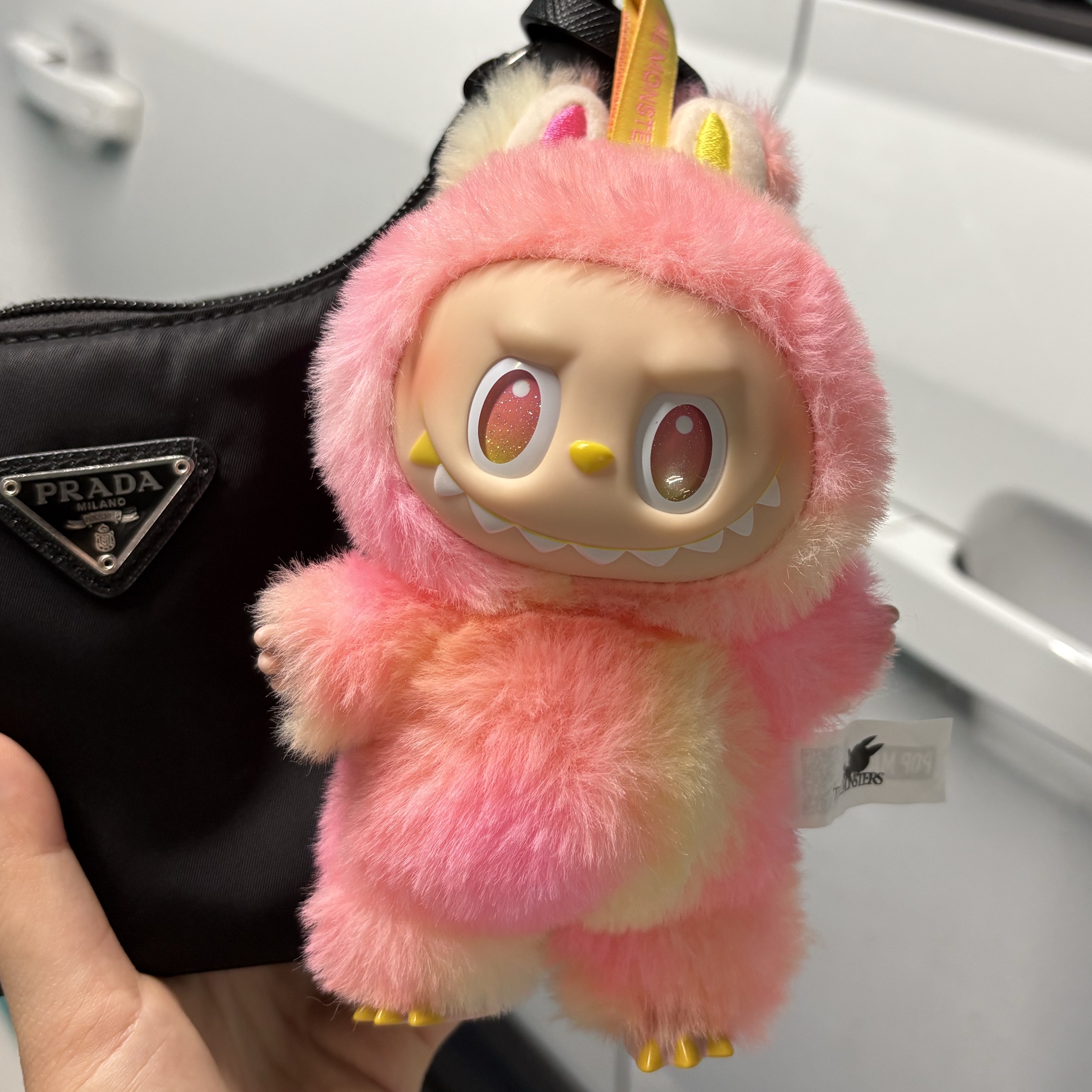 Pop Mart Labubu The Monsters Highlight Series Loyalty Keyring (Opened Case) 착용 스타일