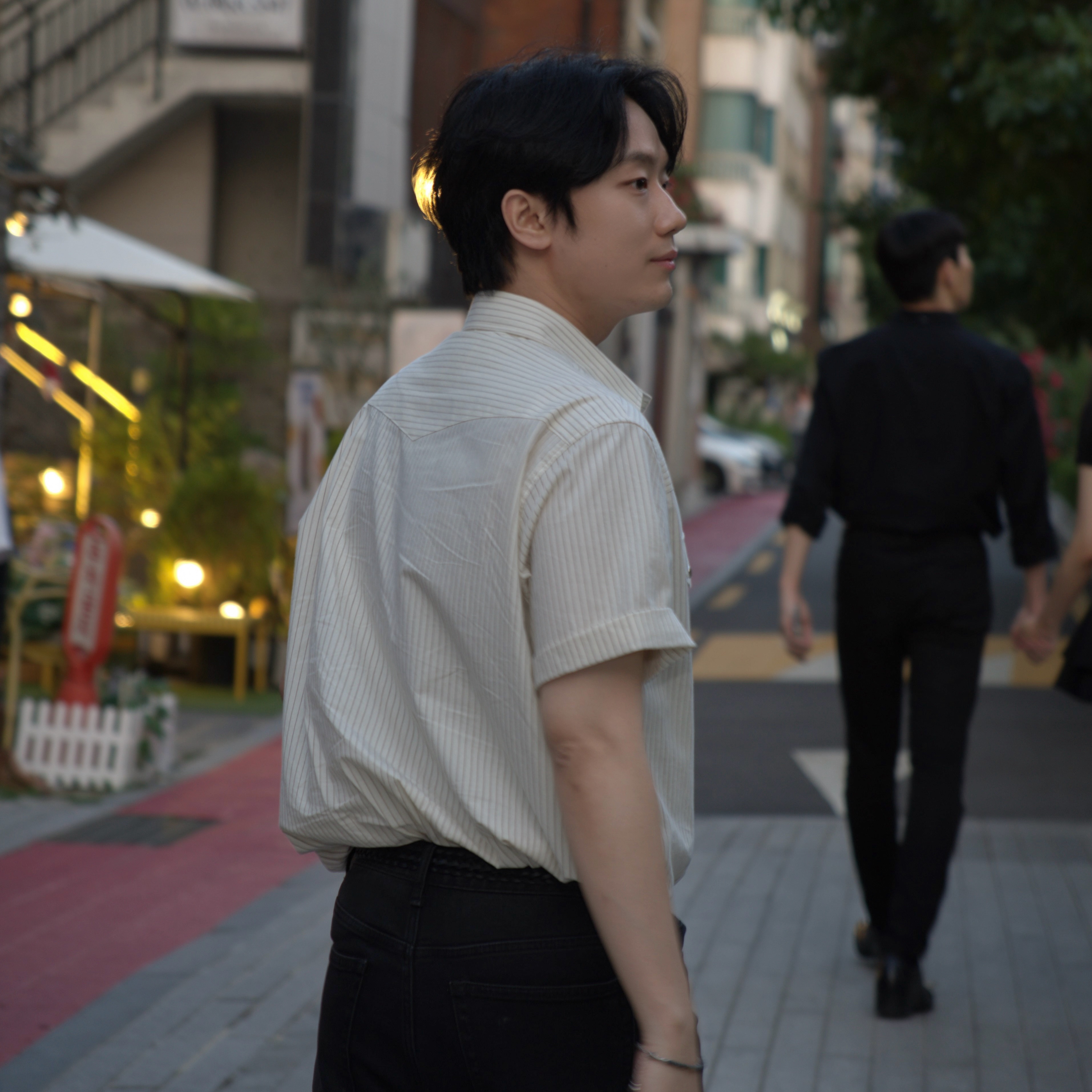 Tonywack Raw Cut Stripe Check Shirt Ivory 착용 스타일 - 3