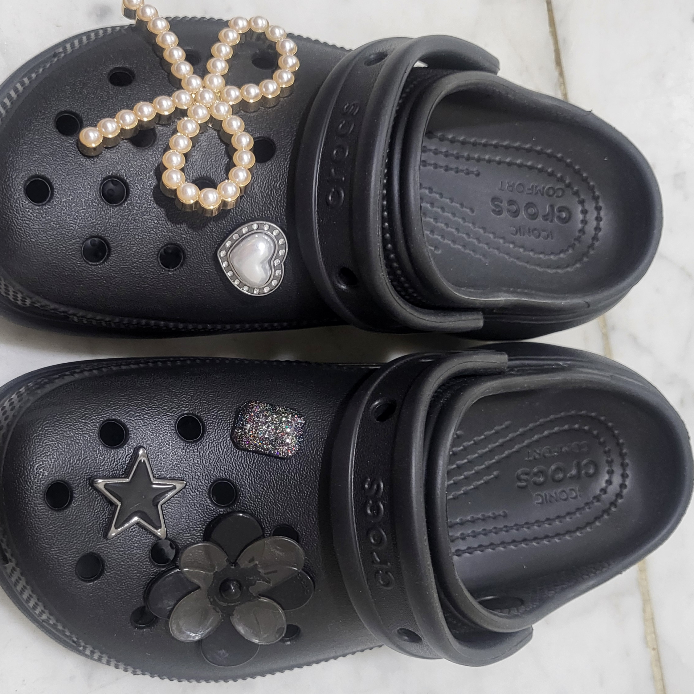 (W) Crocs Classic Platform Clog Black 착용 스타일
