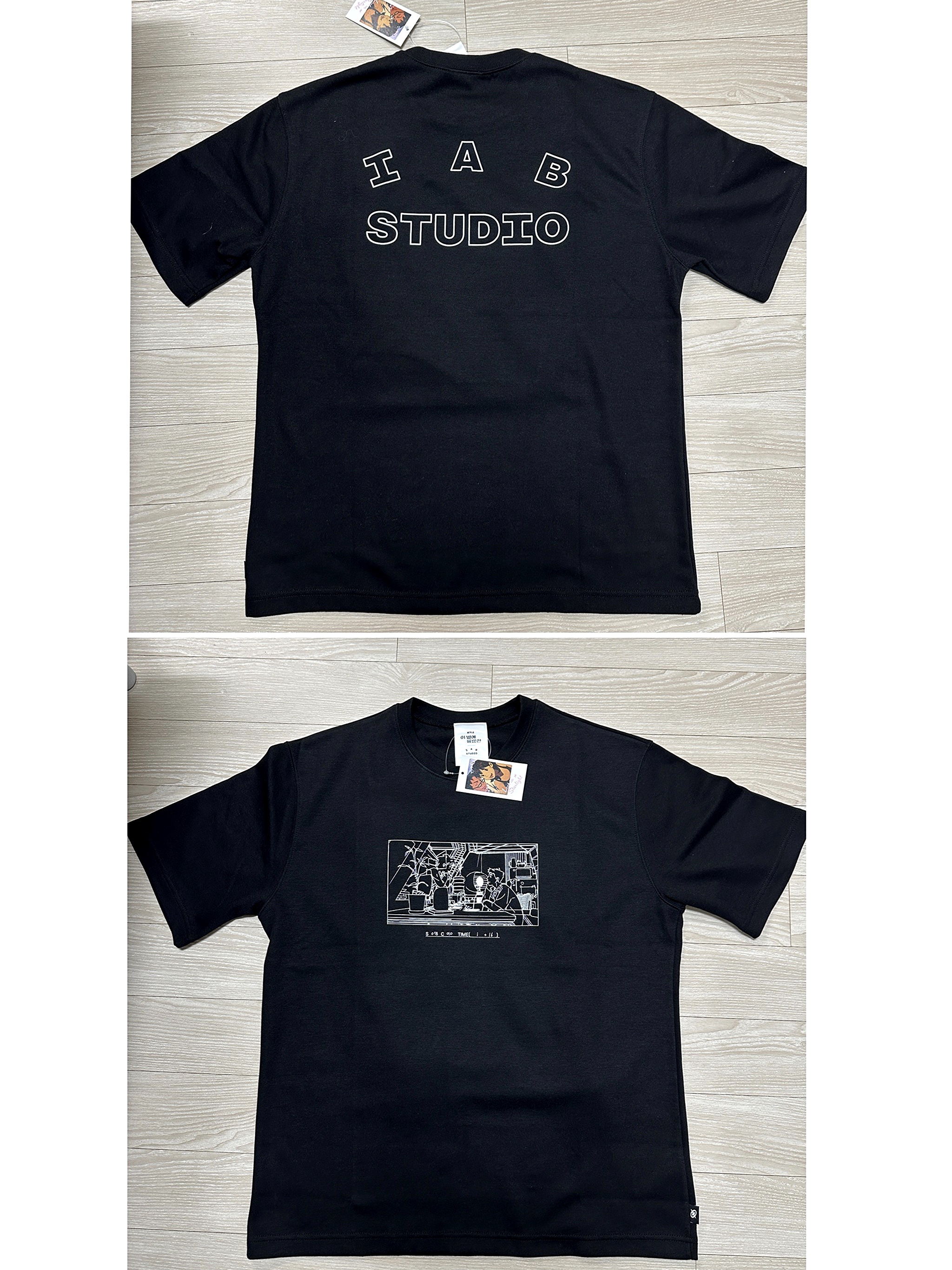 IAB Studio x Lost in Starlight Storyboard T-Shirt Black White 착용 스타일