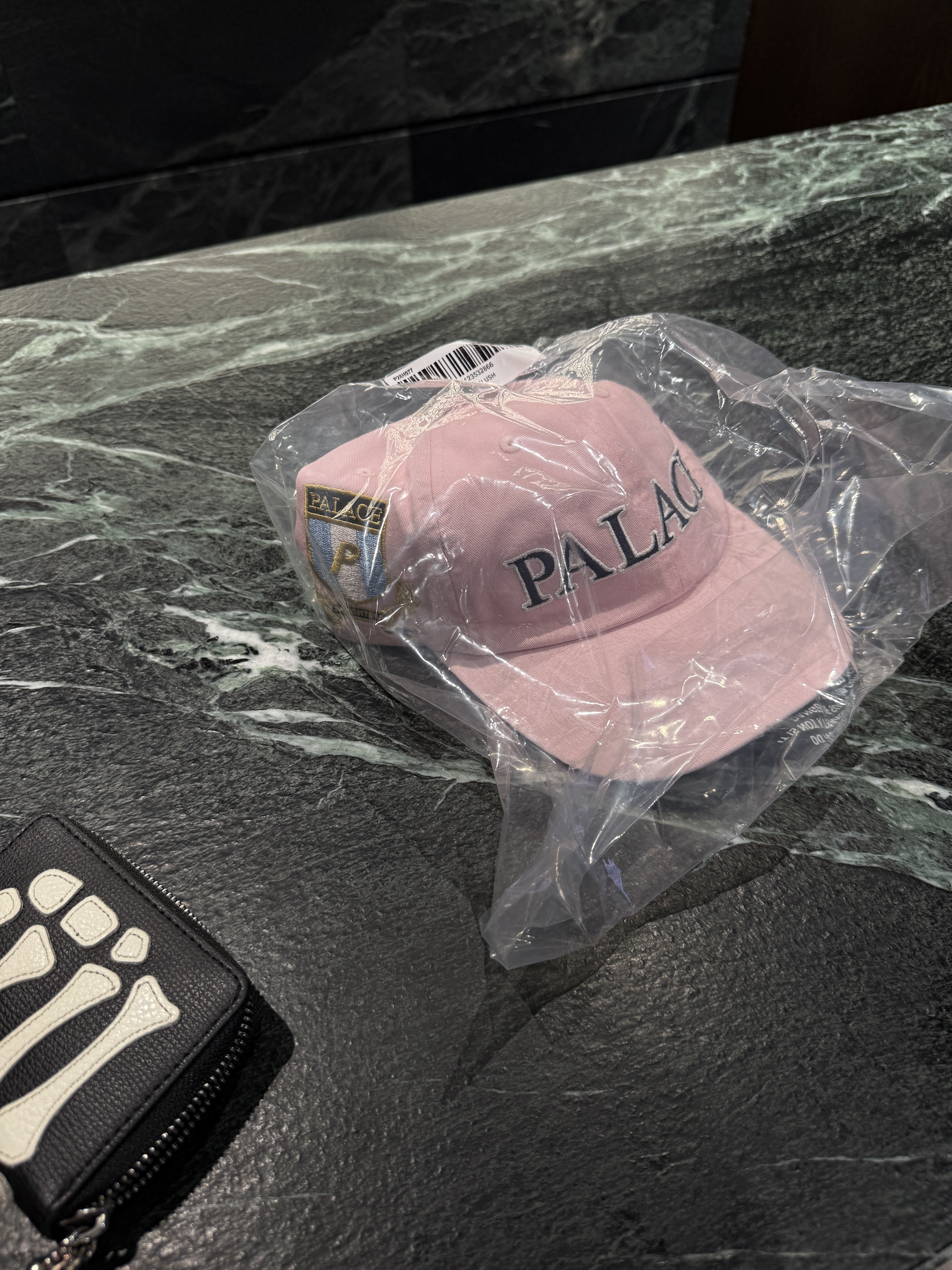 Palace Rugby 6-Panel Lush Flush - 25SS 착용 스타일