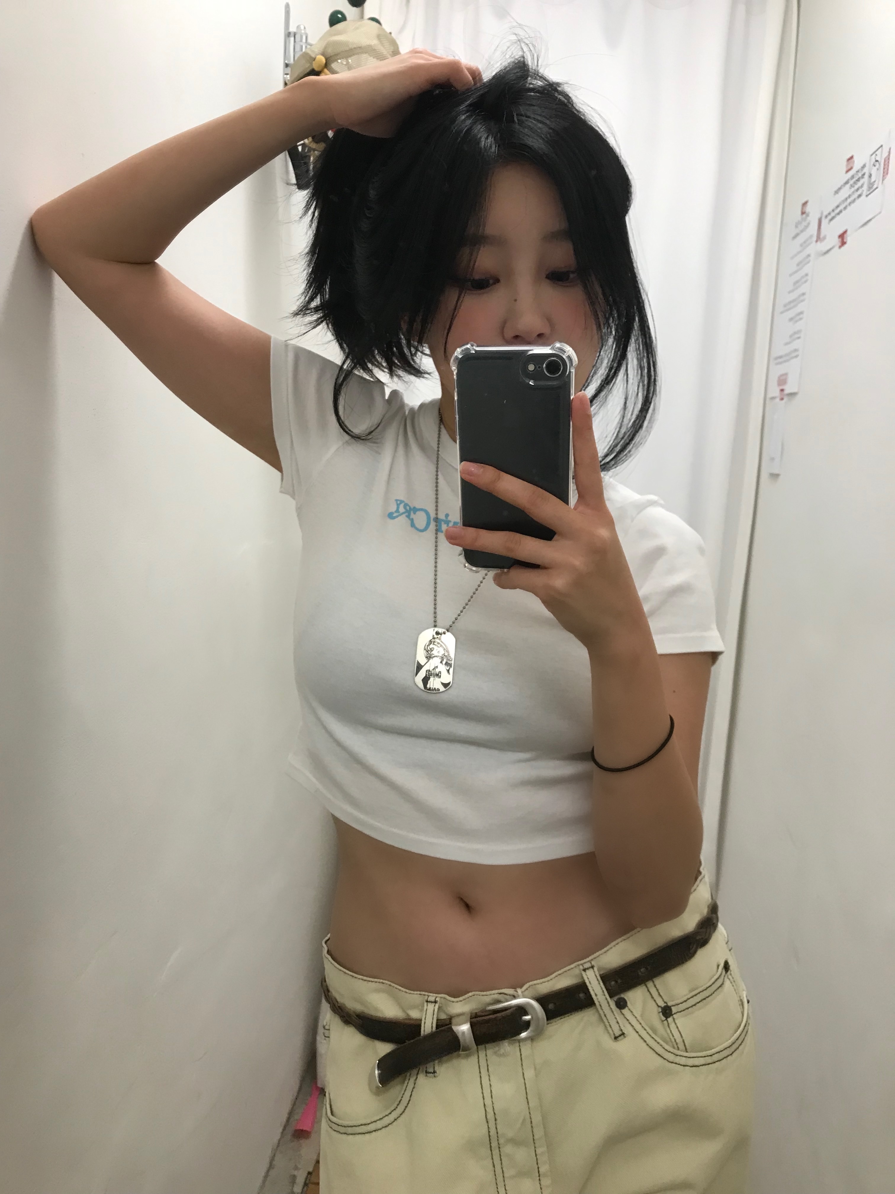 BAPE 1st Camo Shark Mesh Cap Yellow, Verdy Girls Don't Cry Wordmark Baby T-Shirt White 착용 스타일 - 5
