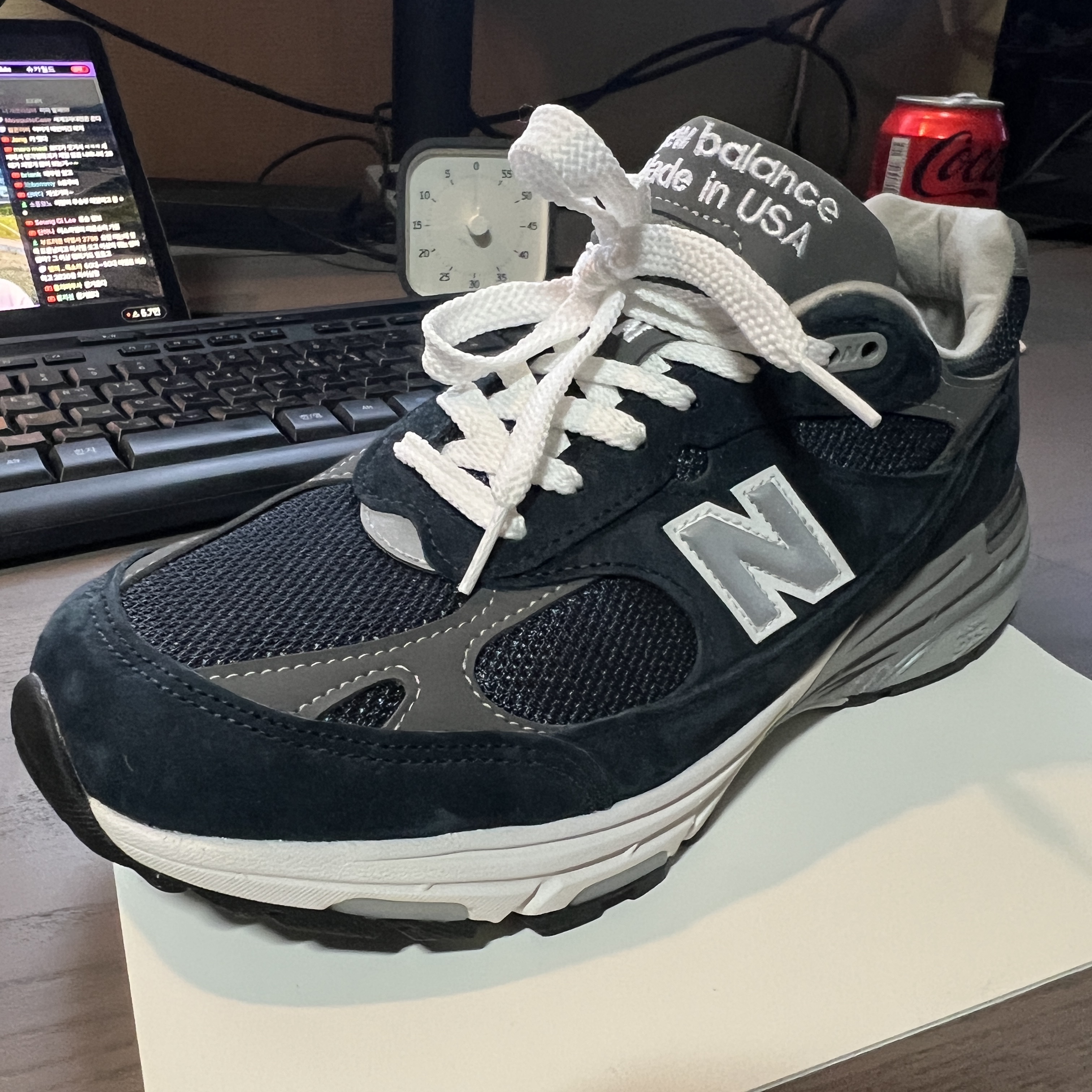 New Balance 993 Made in USA Navy - D Standard 착용 스타일