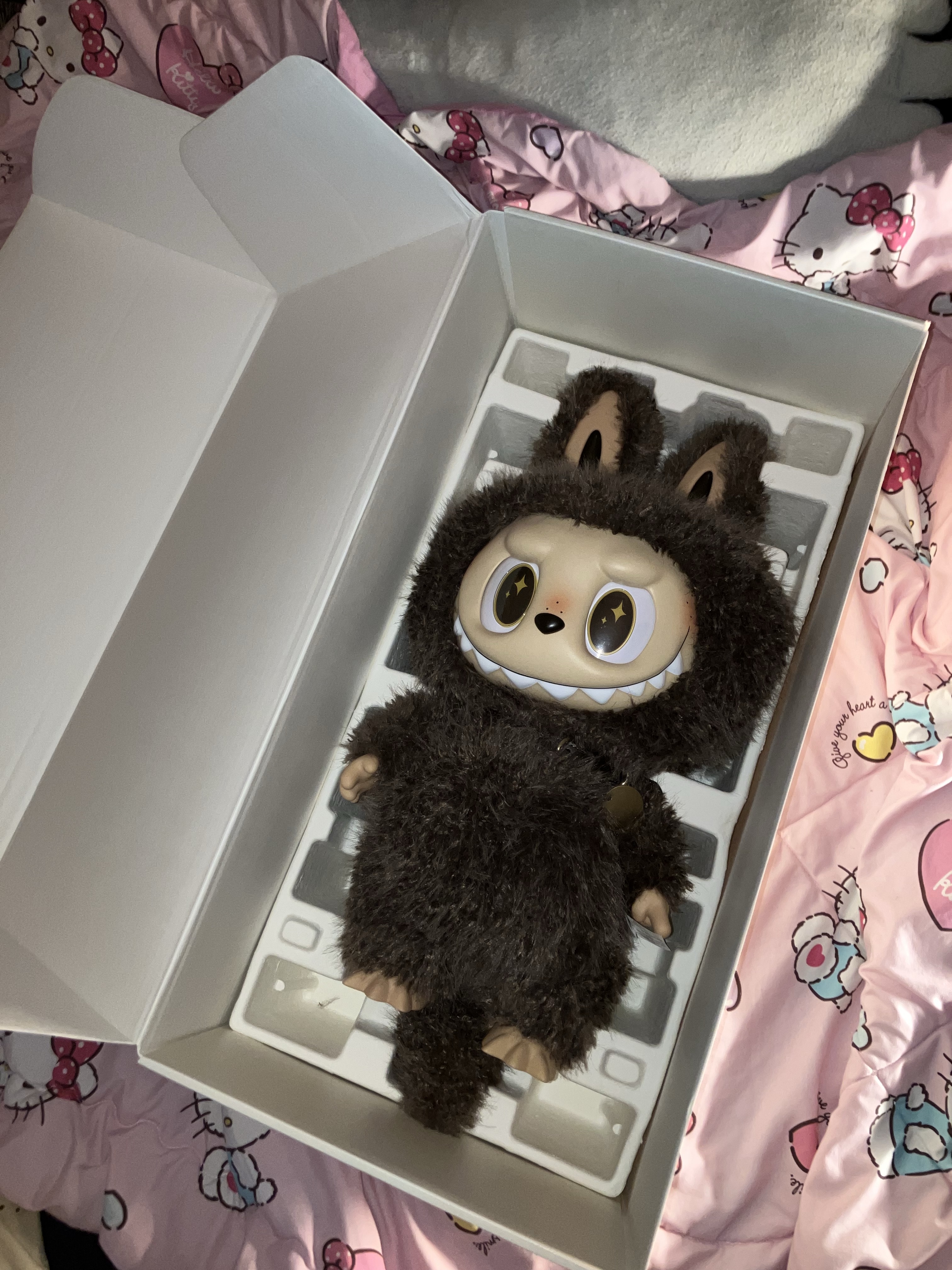 Pop Mart The Monsters I Found You Vinyl Face Doll, Pop Mart The Monsters Labubu Tasty Macarons Series Sealed Case (6 Blind Boxes) 착용 스타일 - 4