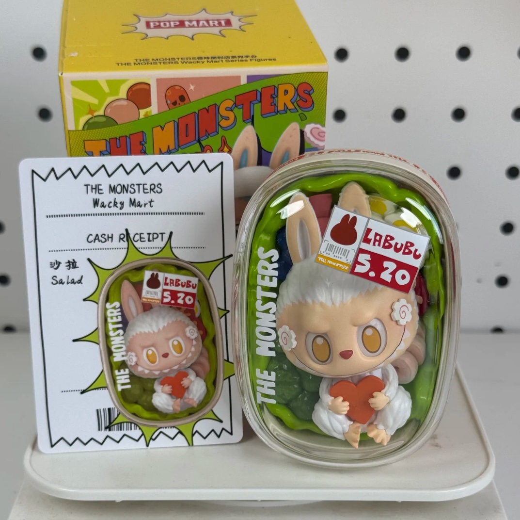 Pop Mart Labubu The Monsters Wacky Mart Series Figures Salad (Opened Case) 착용 스타일