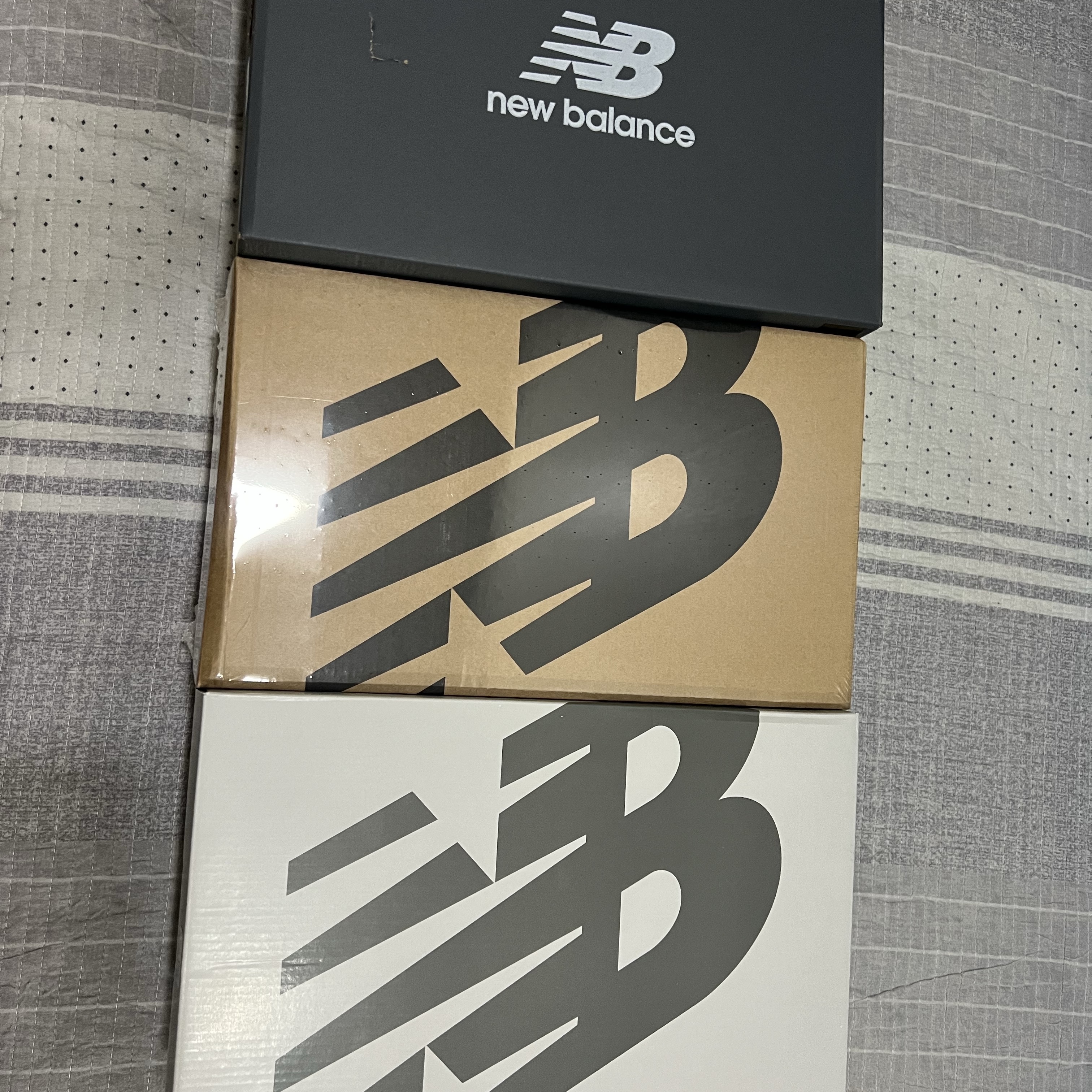 New Balance 991v2 Made in UK Black 착용 스타일 - 4