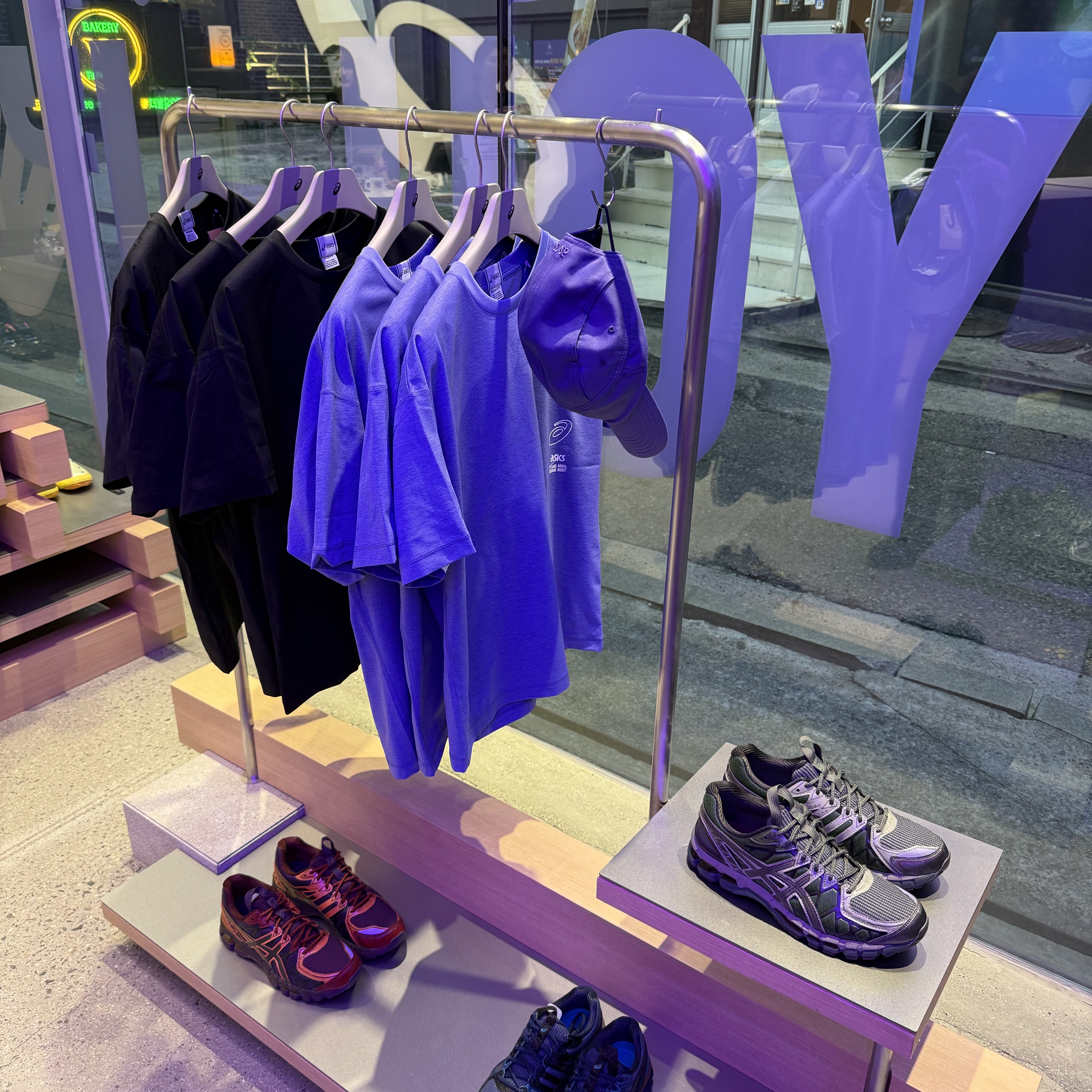 Asics x Kiko Kostadinov Gel-Burz 2 Slate Grey, Asics x Kiko Kostadinov Gel Sokat Infinity Purple 착용 스타일 - 10