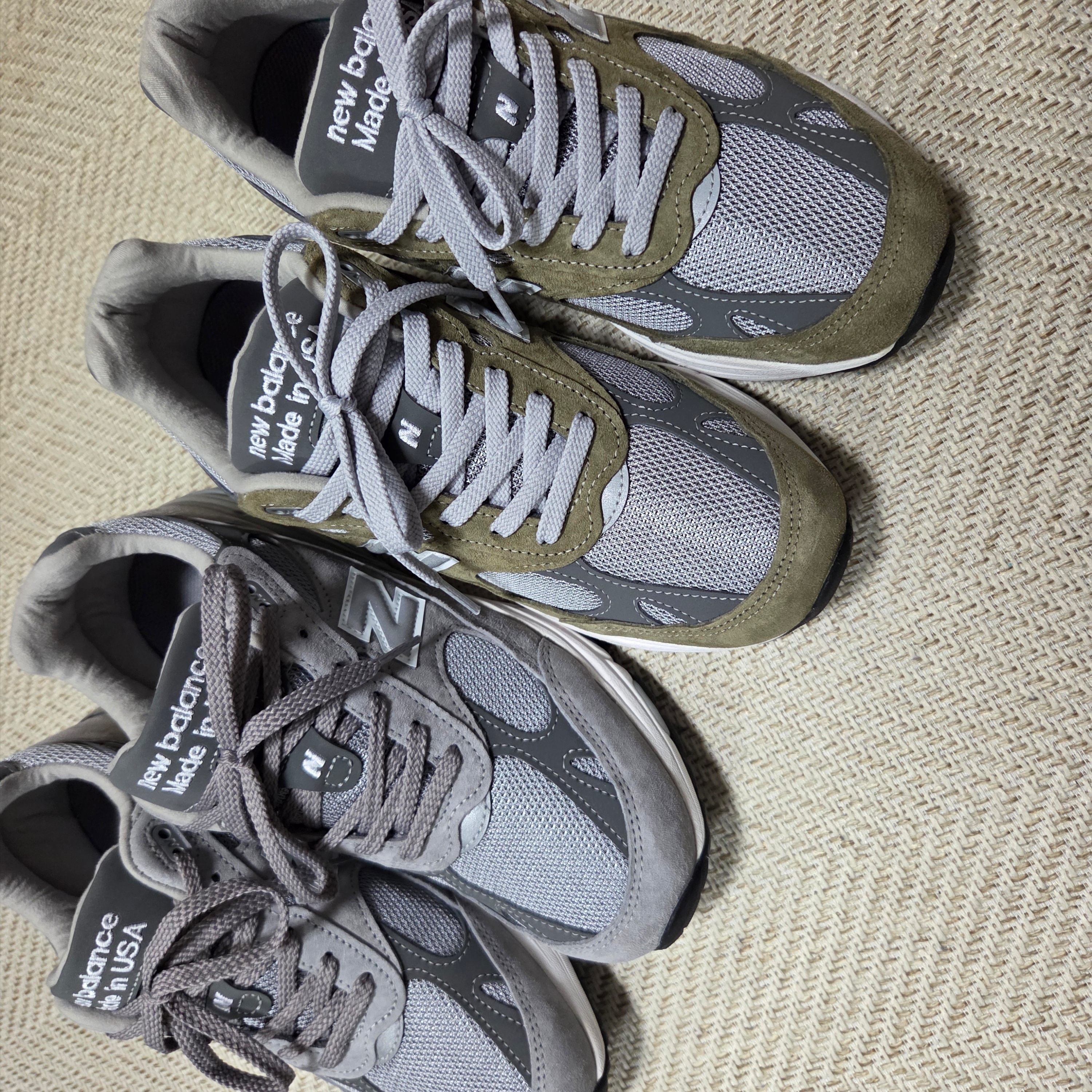 New Balance 993 Made in USA Grey - D Standard, New Balance 993 Made in USA Covert Green Medium Grey - D Standard 착용 스타일