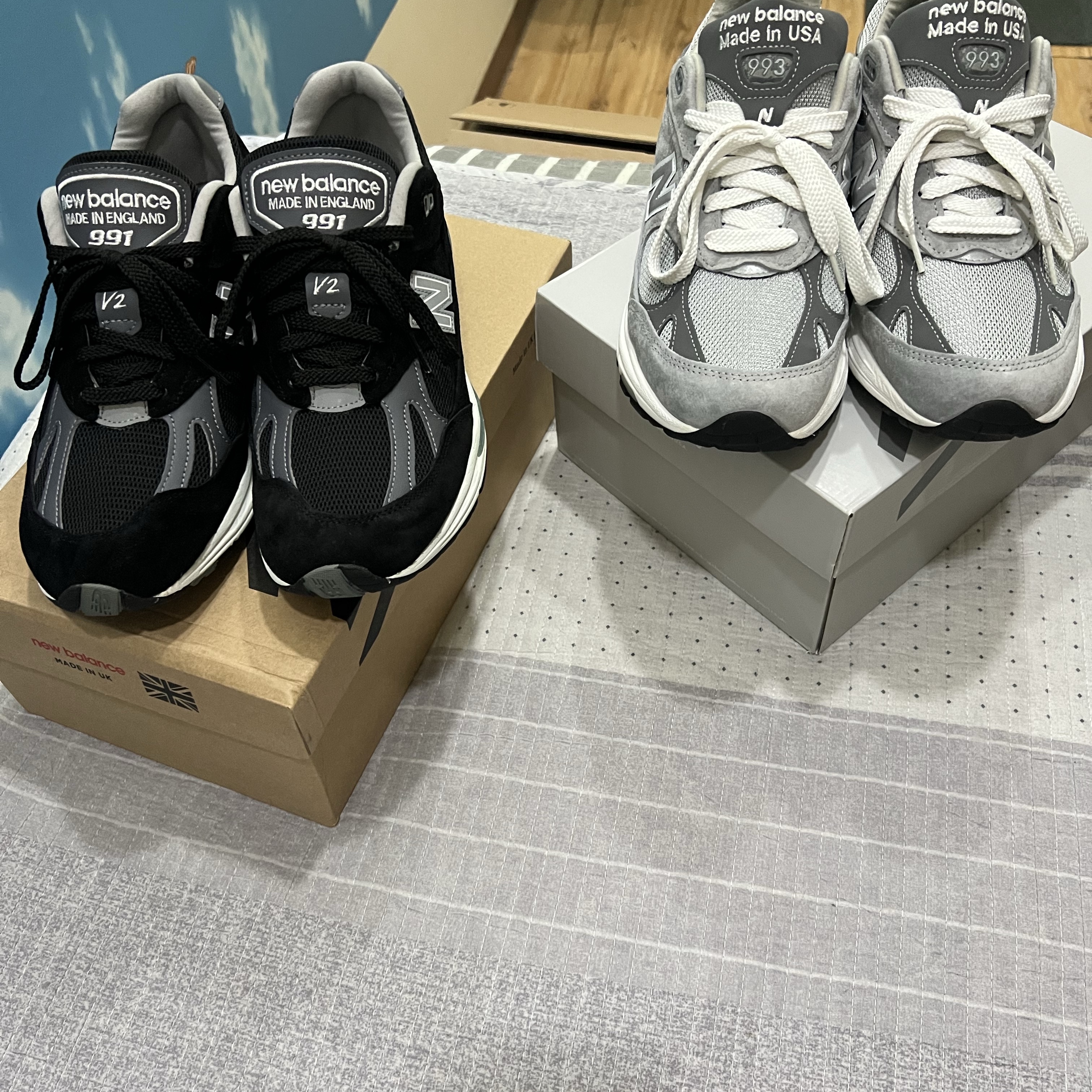 New Balance 991v2 Made in UK Black 착용 스타일 - 3