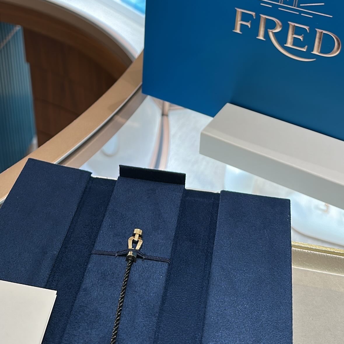Fred Force 10 Yellow Gold Cable Bracelet Medium 18K Yellow Gold 착용 스타일