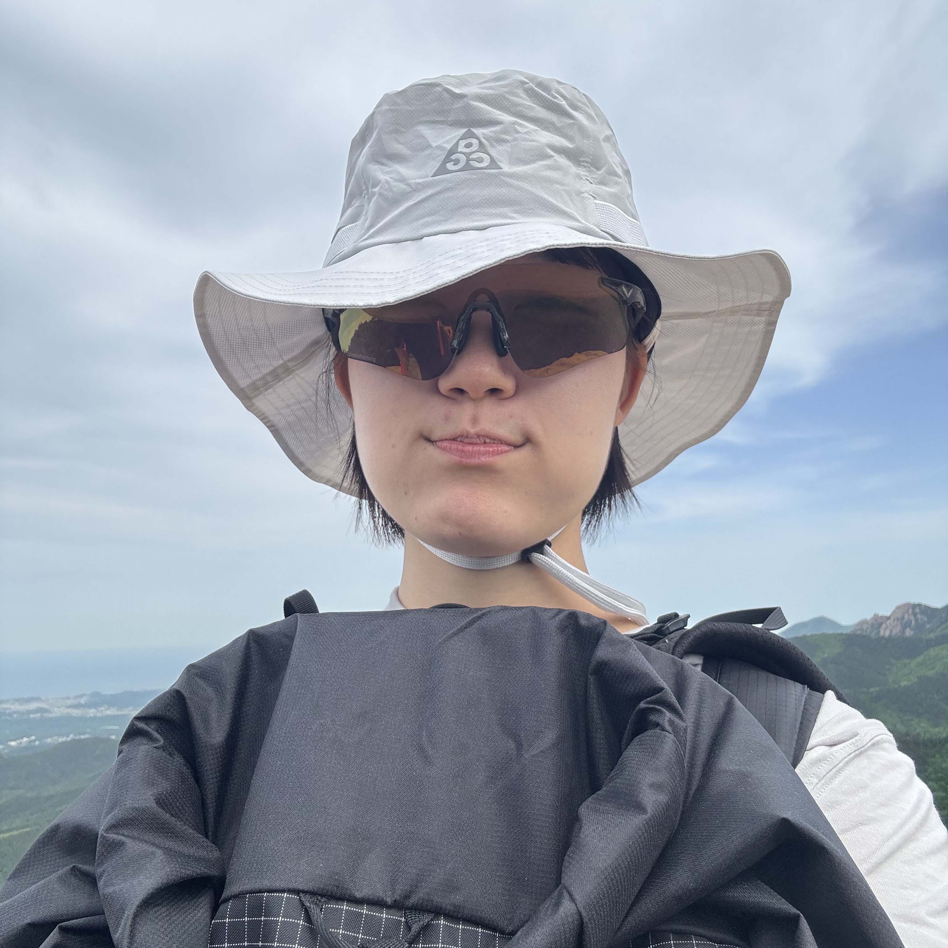 Nike ACG Apex Storm-Fit Bucket Hat Photon Dust, Salomon XT-6 Delicioso Chocolate Fondant 착용 스타일 - 2
