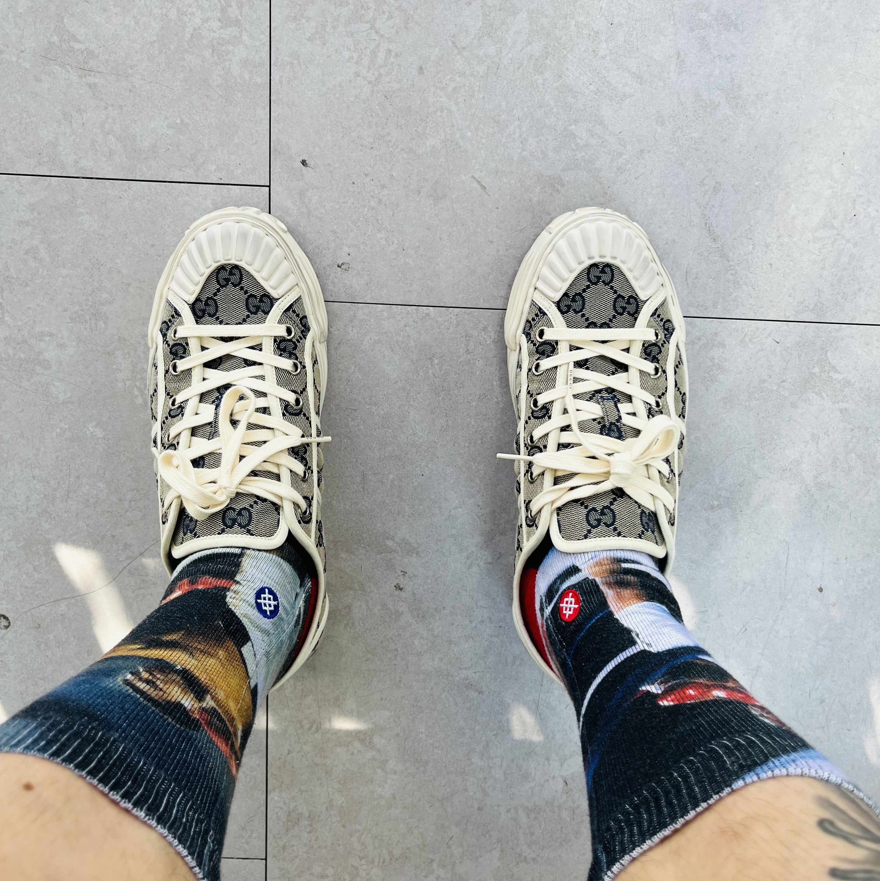 Gucci GG Sneaker Beige Blue Original GG Canvas 착용 스타일 - 3