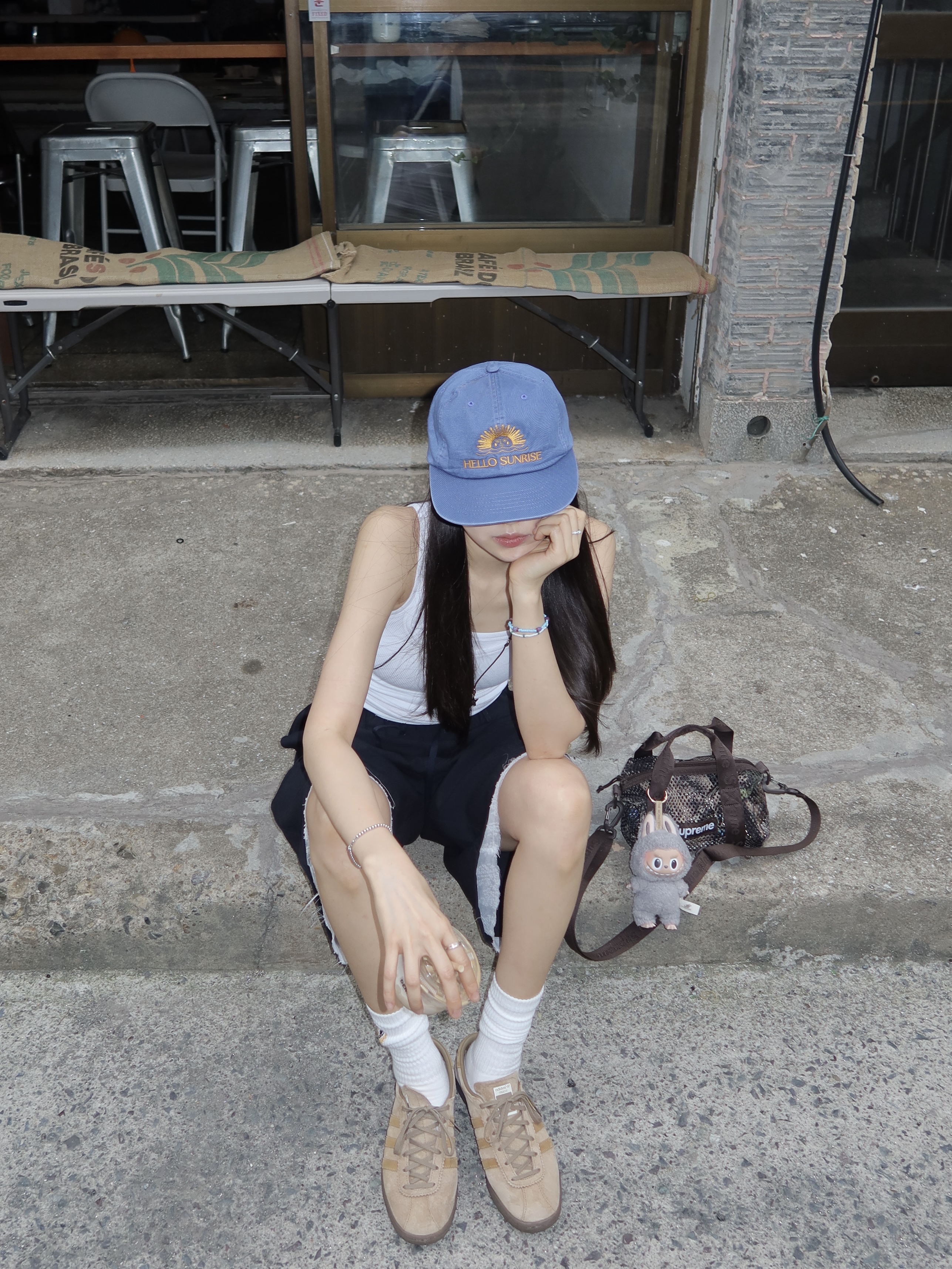 Hello Sunrise Washed OG Logo 6panel Cap Ocean Blue, Adidas Tobacco Pantone Mesa 착용 스타일