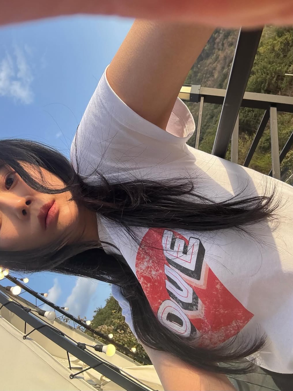 The Saturday Evening Post Vintage Heart T-Shirt_White 착용 스타일 - 1