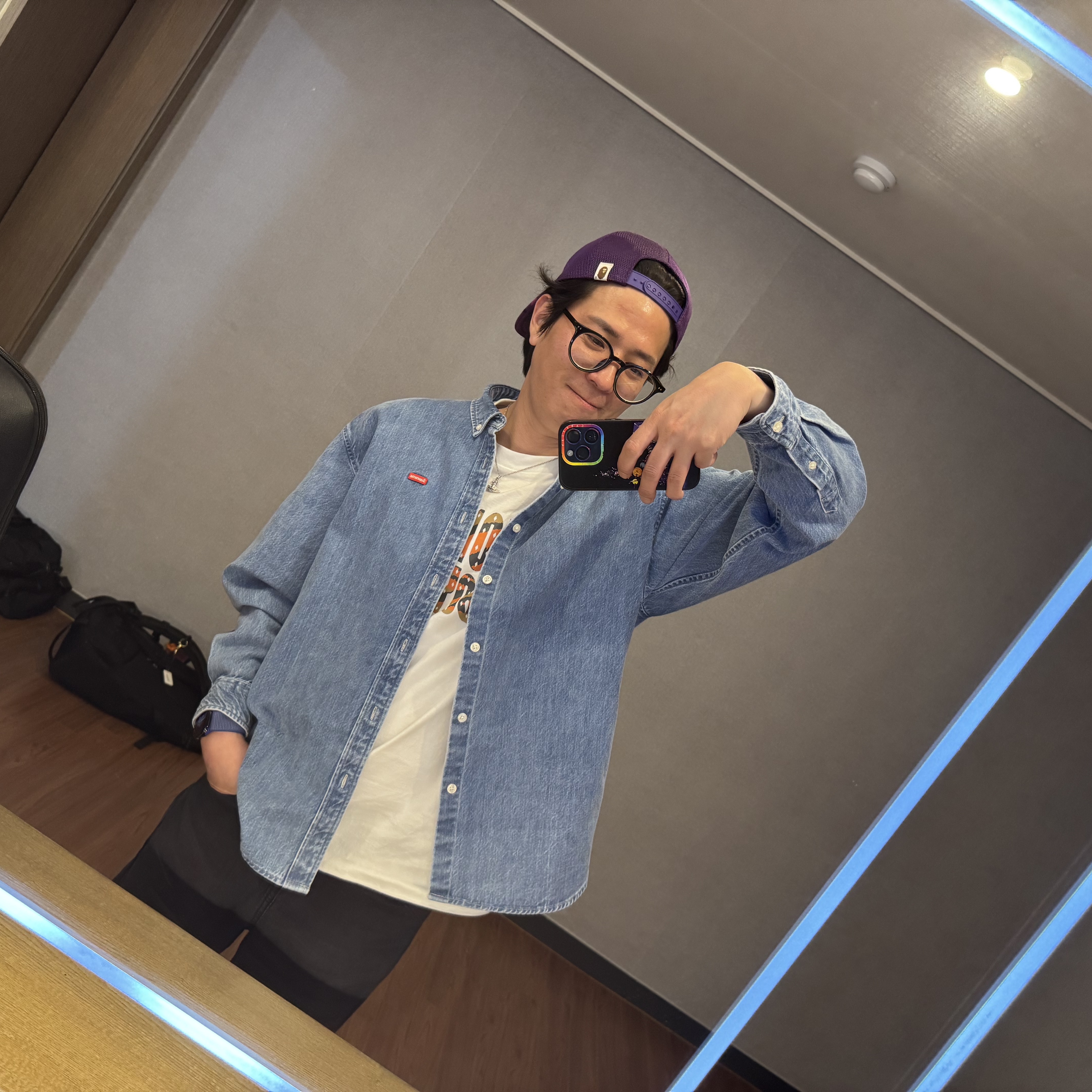 Supreme Small Box Denim Shirt Washed Indigo - 25SS 착용 스타일