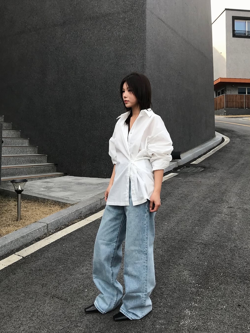 The Saturday Evening Post Wrap Shirts_White 착용 스타일