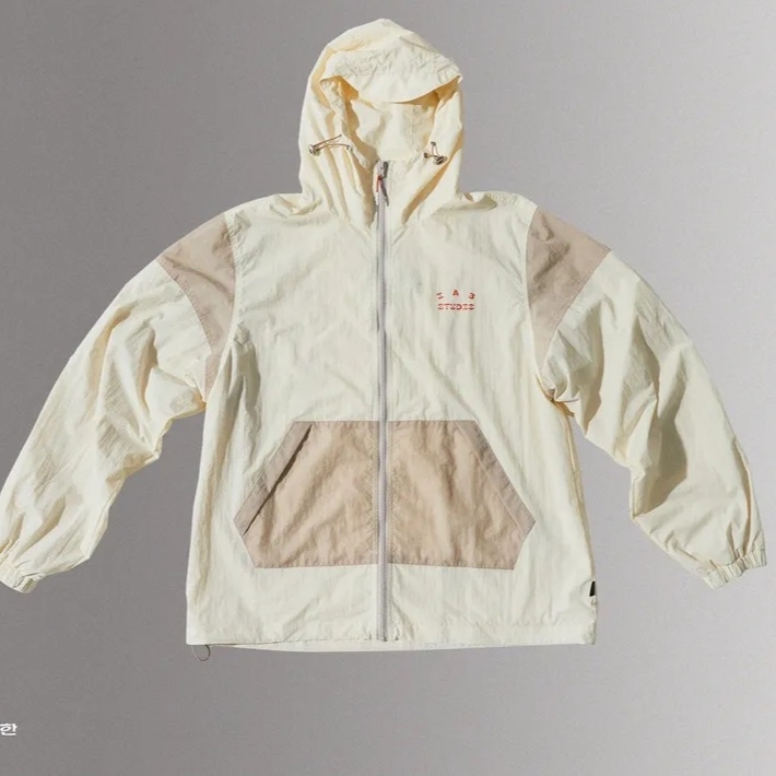IAB Studio x Lost in Starlight Space Track Jacket White Orange 착용 스타일