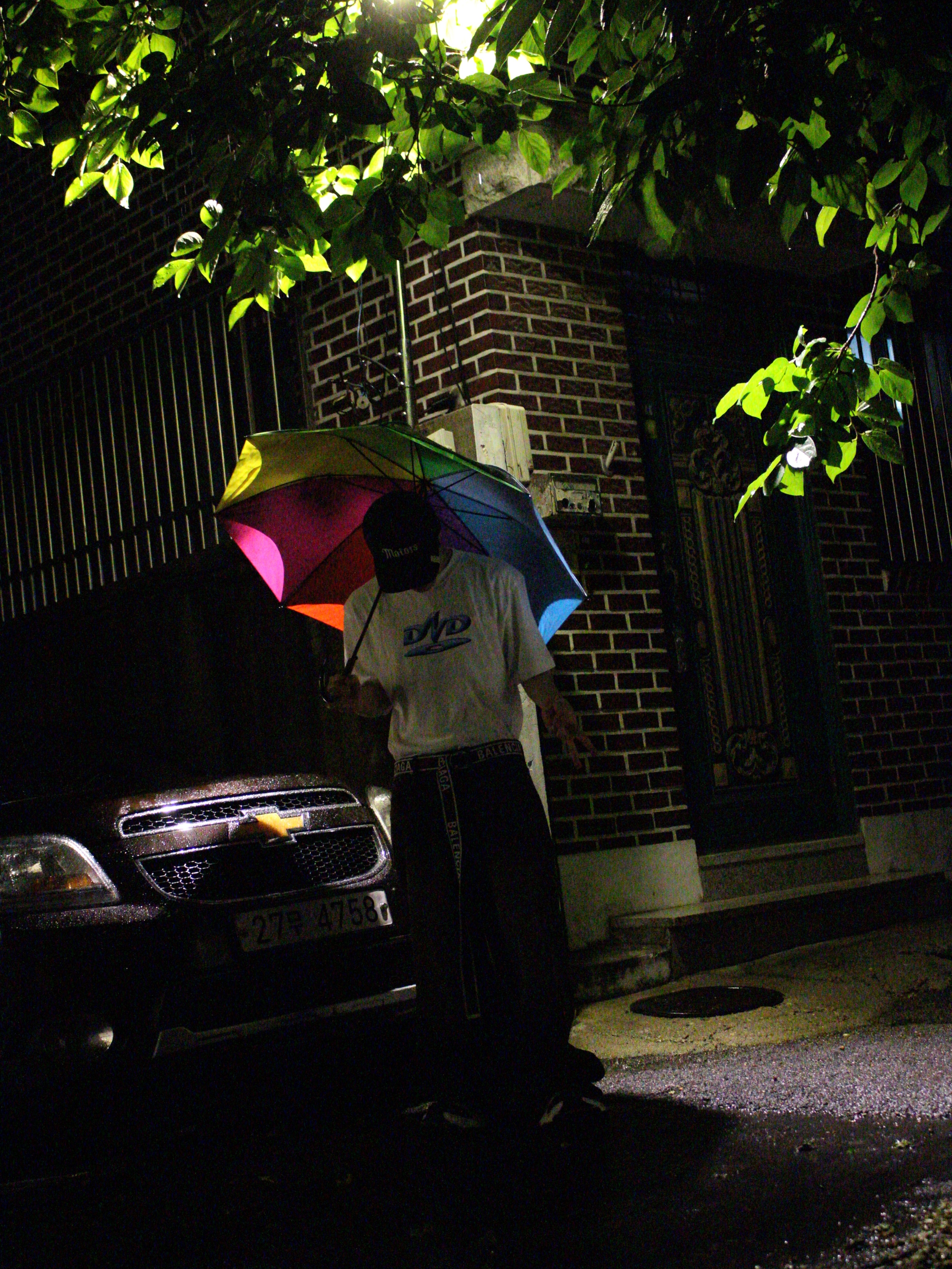 Dust and Data DND Video Logo Tee White 착용 스타일
