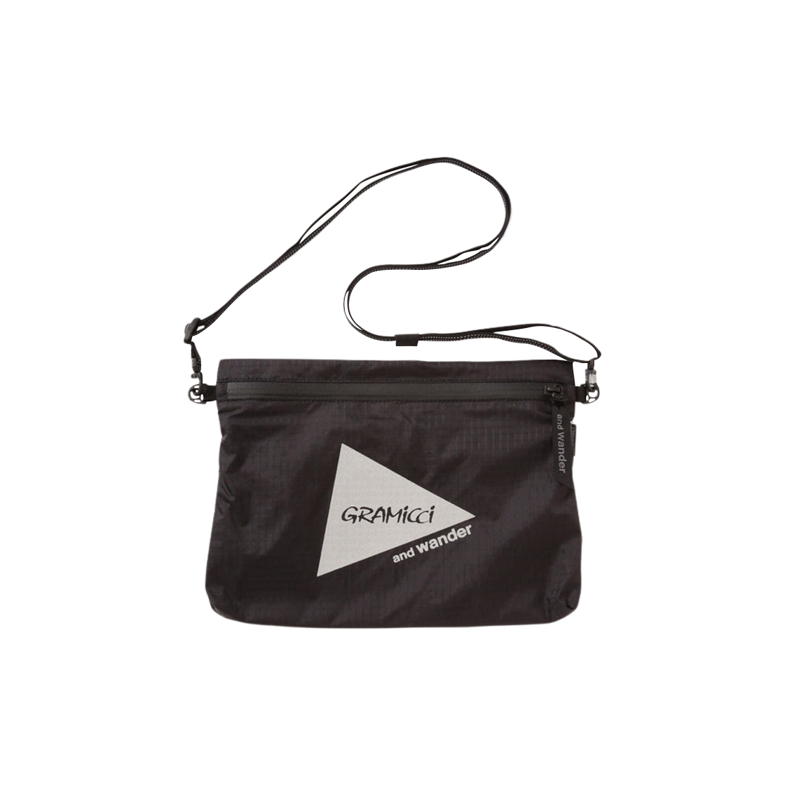 앤드 원더 x 그라미치 나일론 사코슈 블랙(And Wander x Gramicci Nylon Sacoche Black)