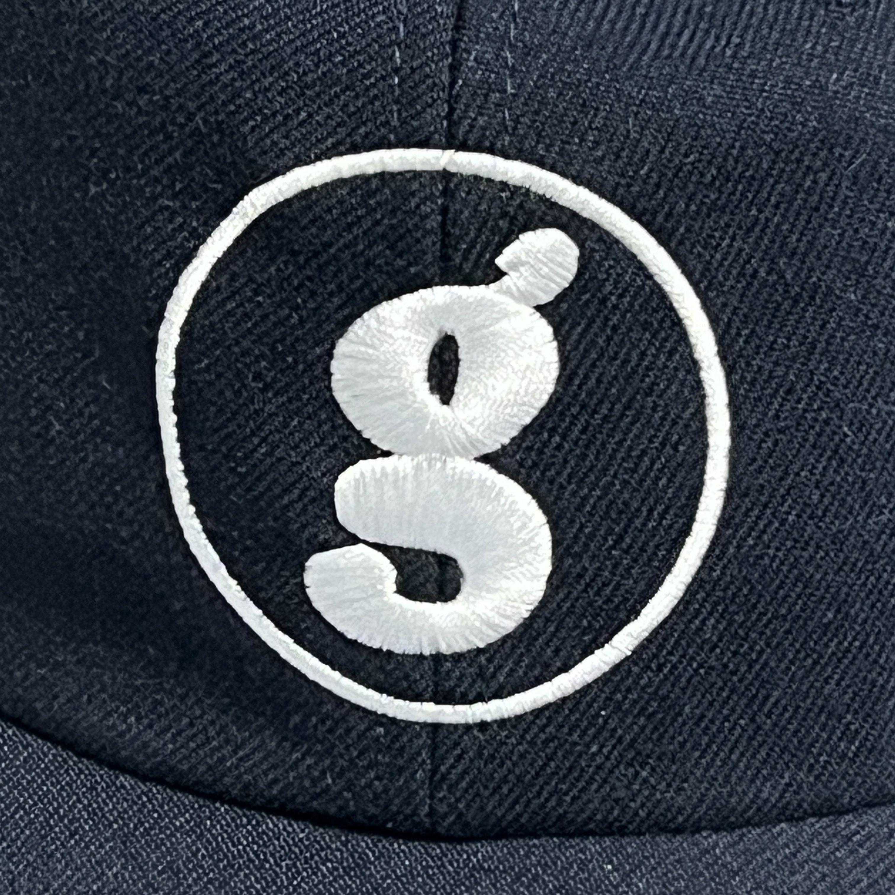 Supreme x GOODENOUGH 6-Panel Navy - 25SS 착용 스타일 - 1