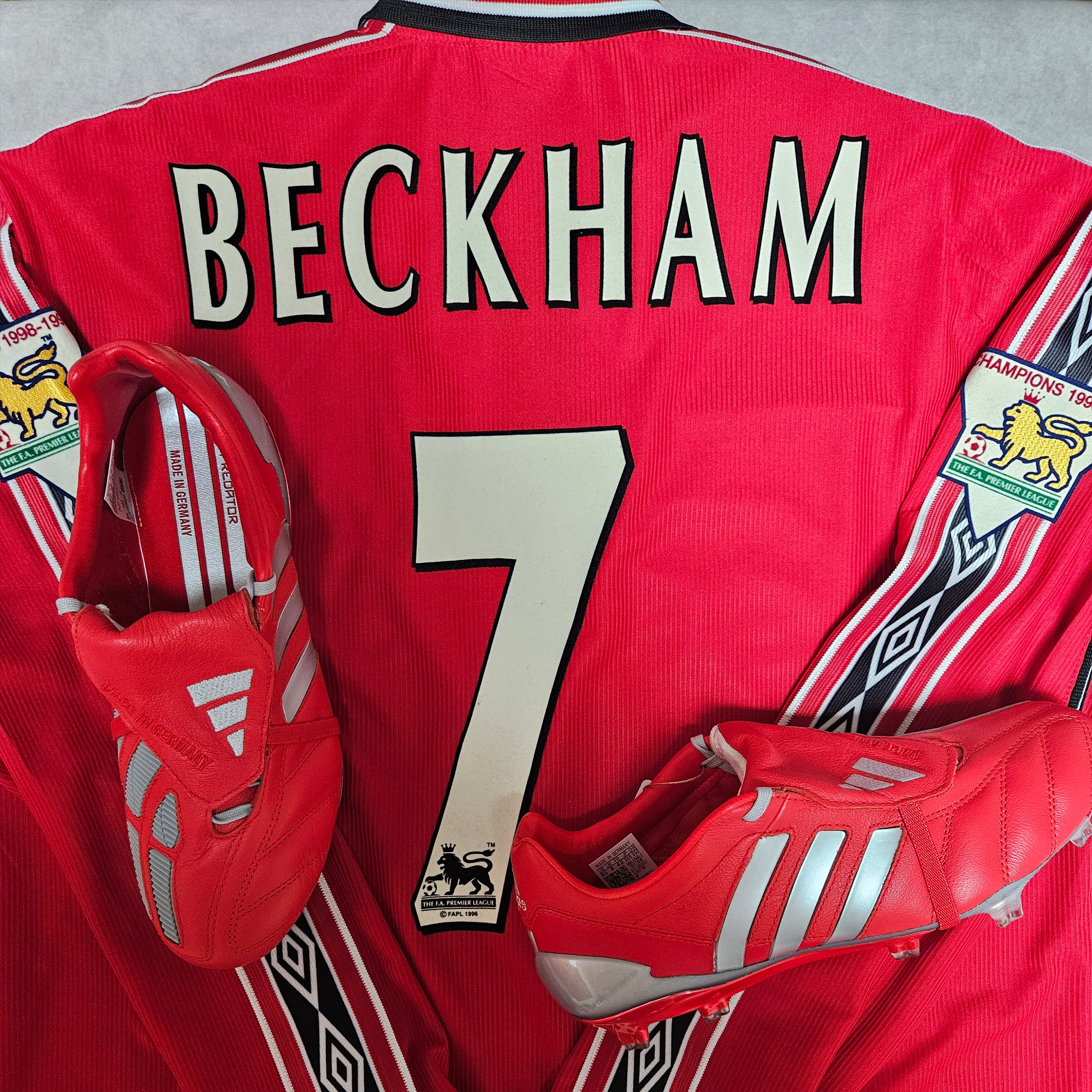 Adidas Predator Mania FG Vivid Red Silver Metallic 착용 스타일