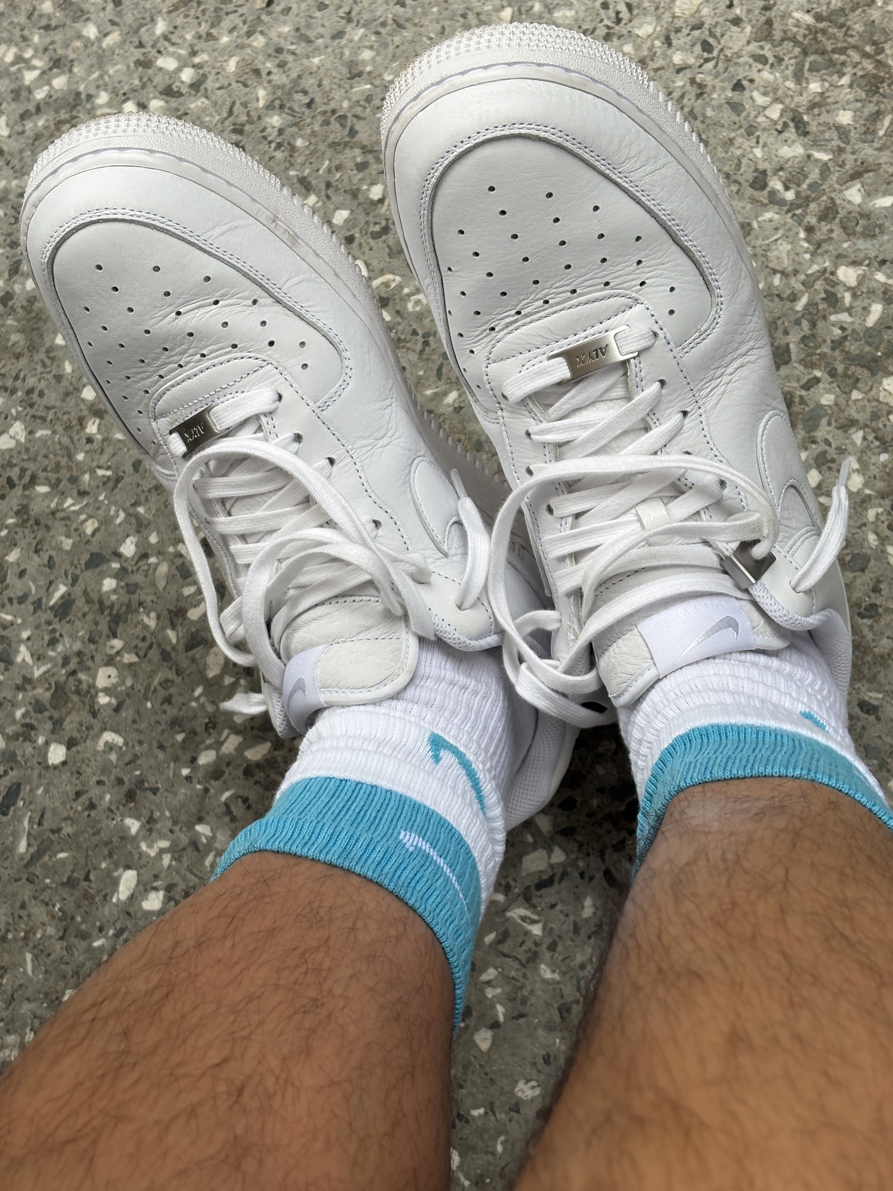 Nike x 1017 Alyx 9SM Air Force 1 Low SP White 착용 스타일