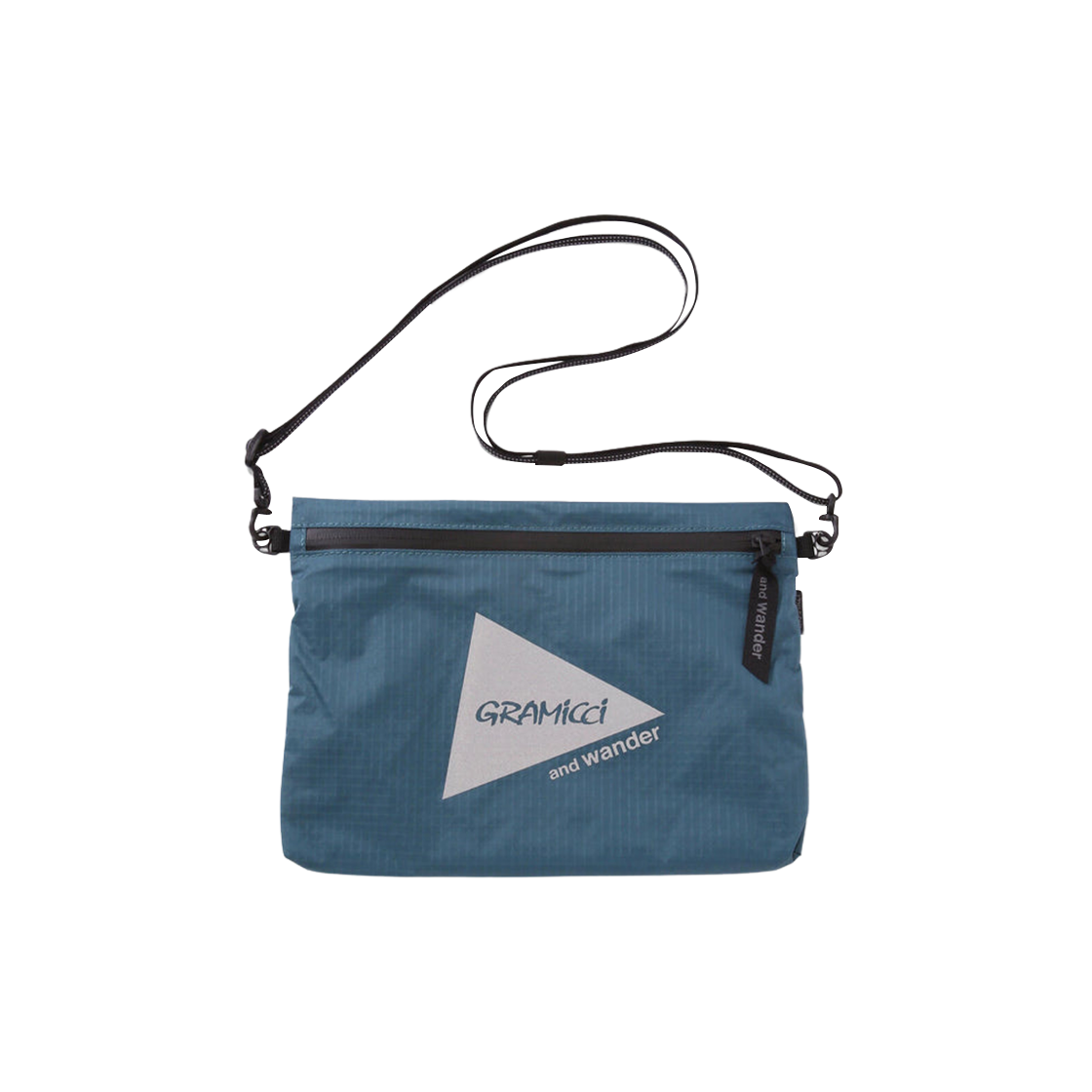 앤드 원더 x 그라미치 나일론 사코슈 블루 그린(And Wander x Gramicci Nylon Sacoche Blue Green)