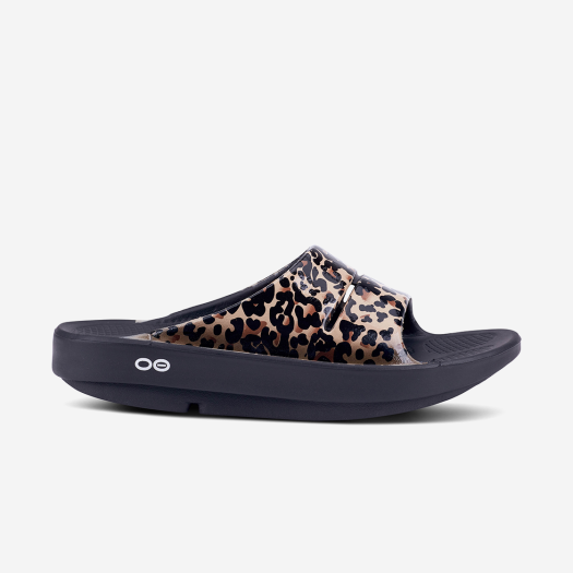 1000000153 [10% 쿠폰] OOFOS Ooahh Leopard