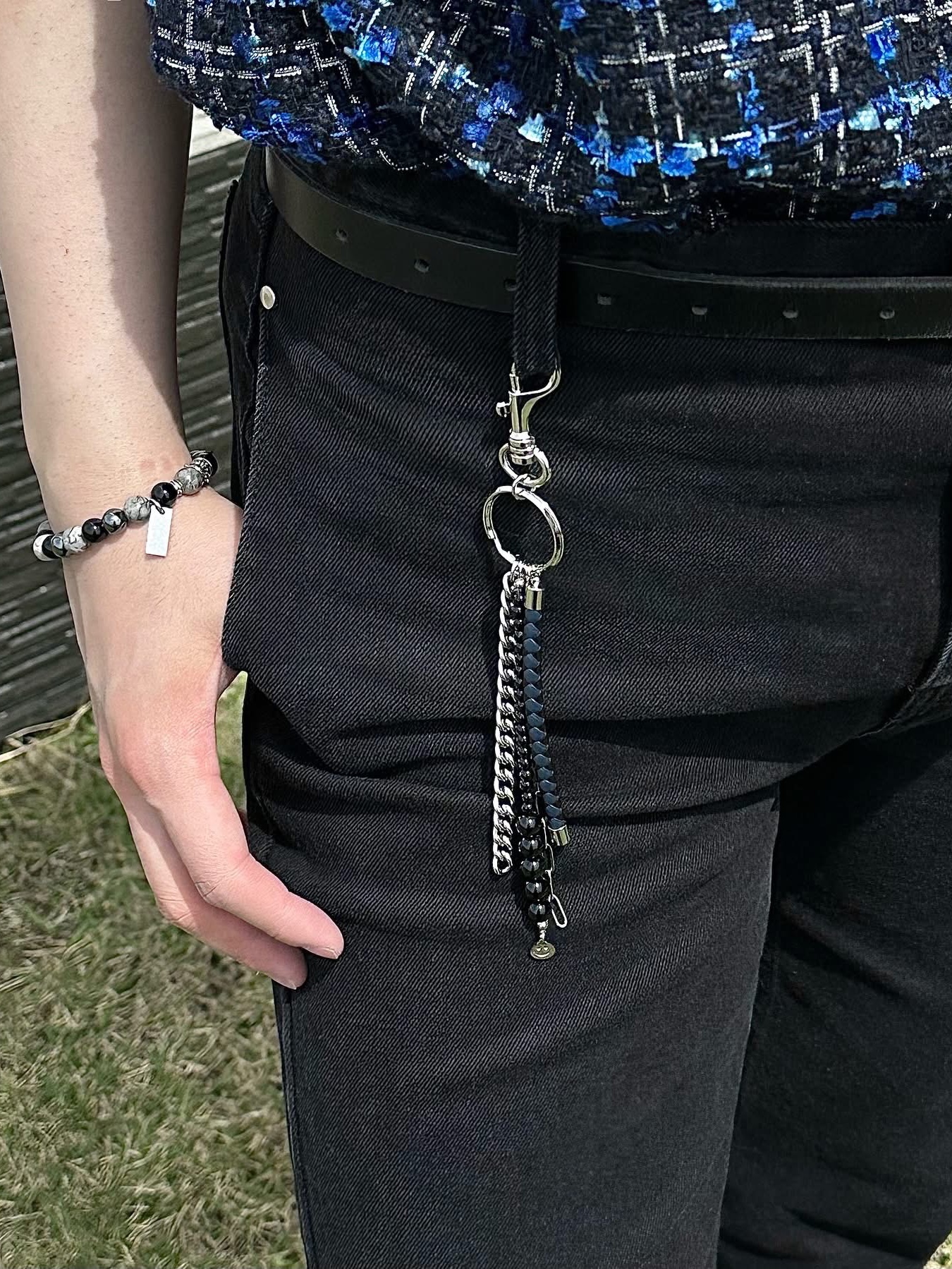 Diesel Dx1509 Stainless Steel Chain Necklace Silver, Michael Kors Jet Set Large Saffiano Leather Crossbody Bag Black 착용 스타일 - 8