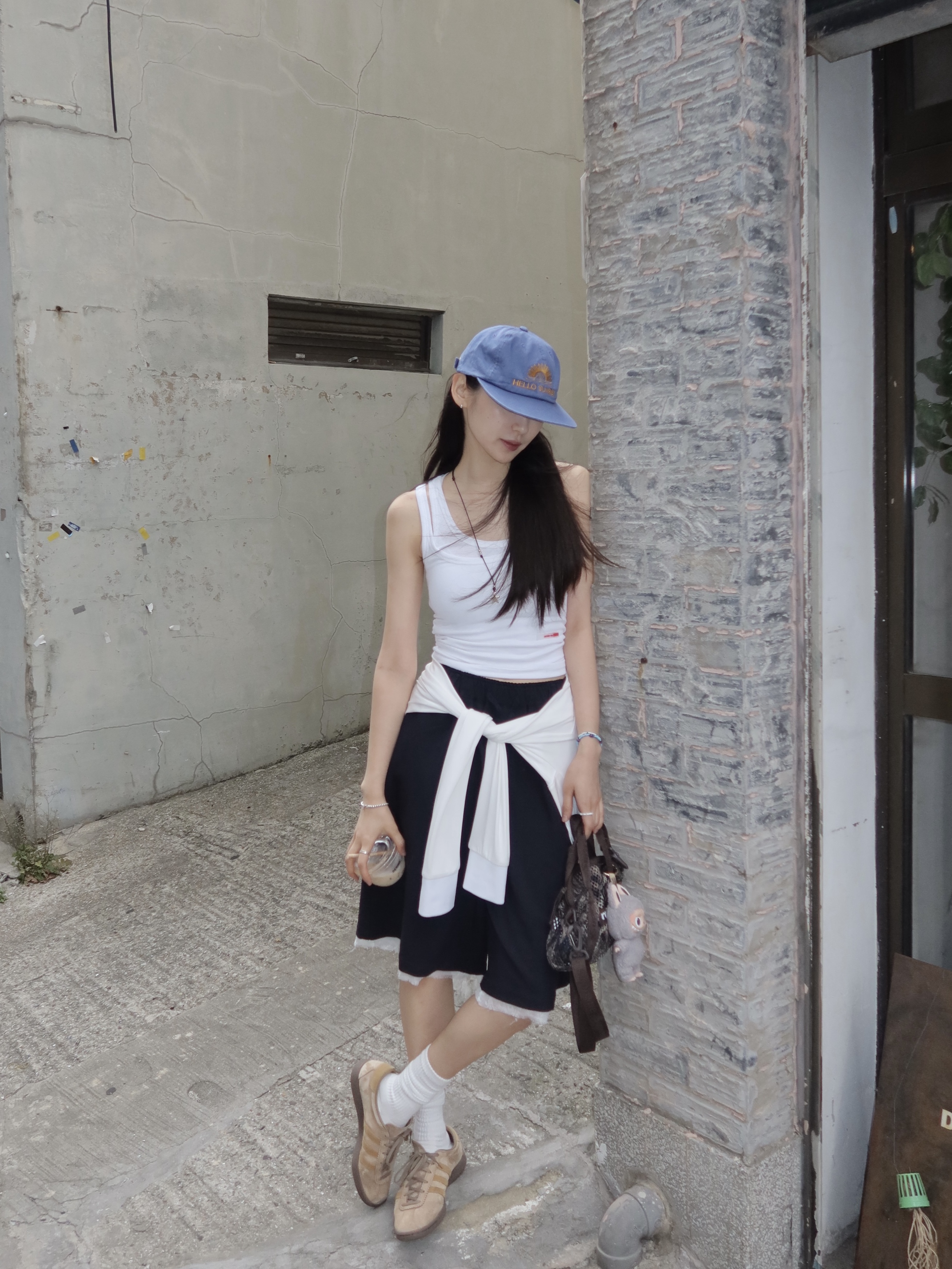 Hello Sunrise Washed OG Logo 6panel Cap Ocean Blue, Adidas Tobacco Pantone Mesa 착용 스타일
