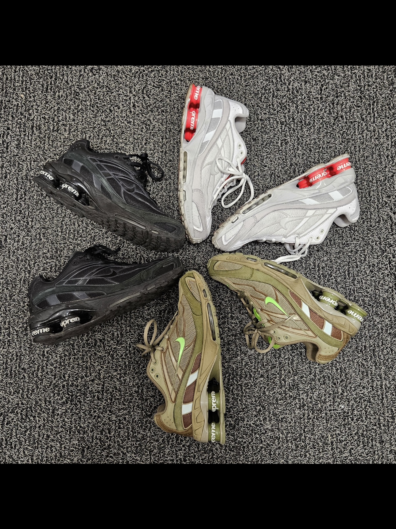 Nike x Supreme Shox Ride 2 SP White, Nike x Supreme Shox Ride 2 SP Black 착용 스타일 - 2
