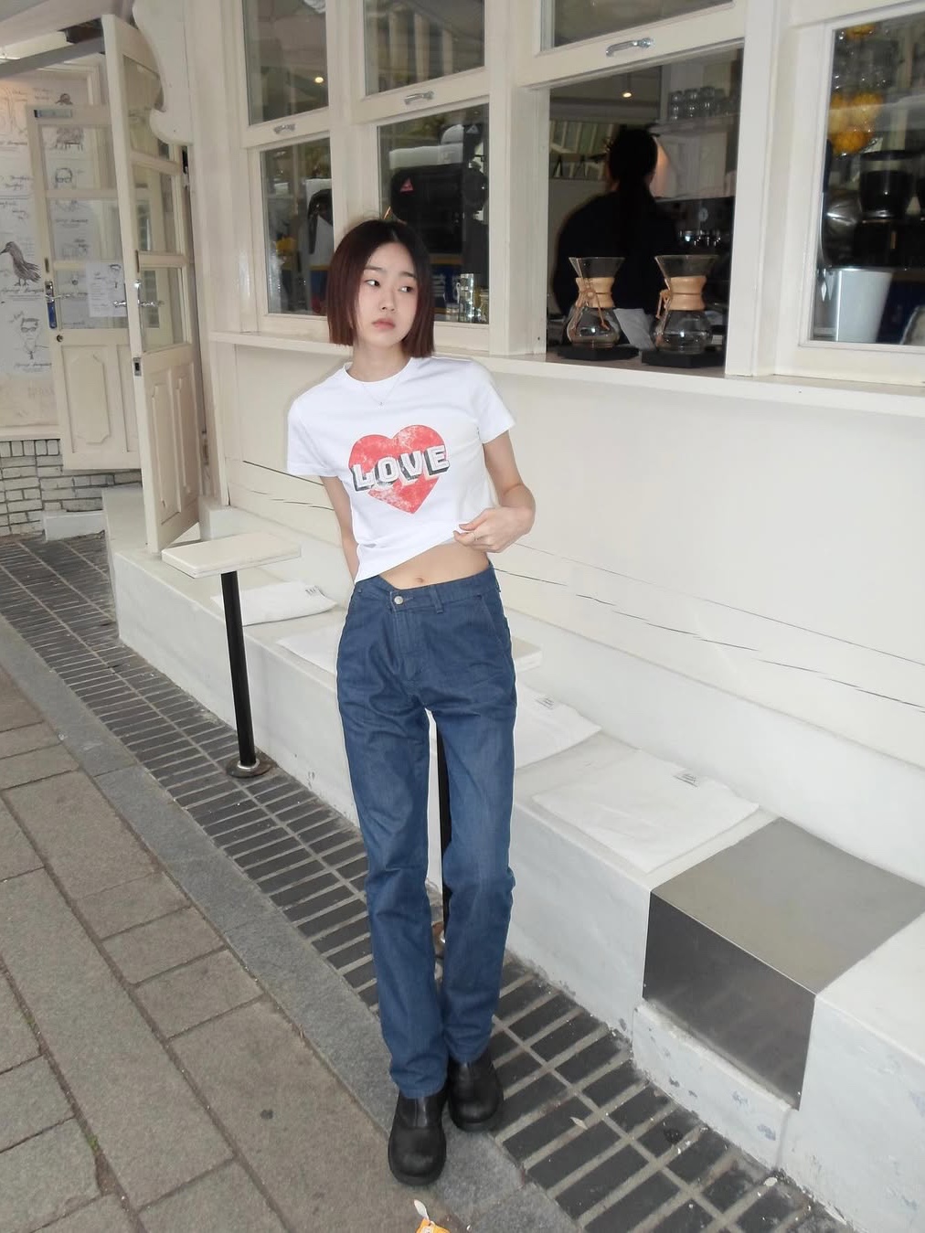 The Saturday Evening Post Vintage Heart T-Shirt_White 착용 스타일 - 1