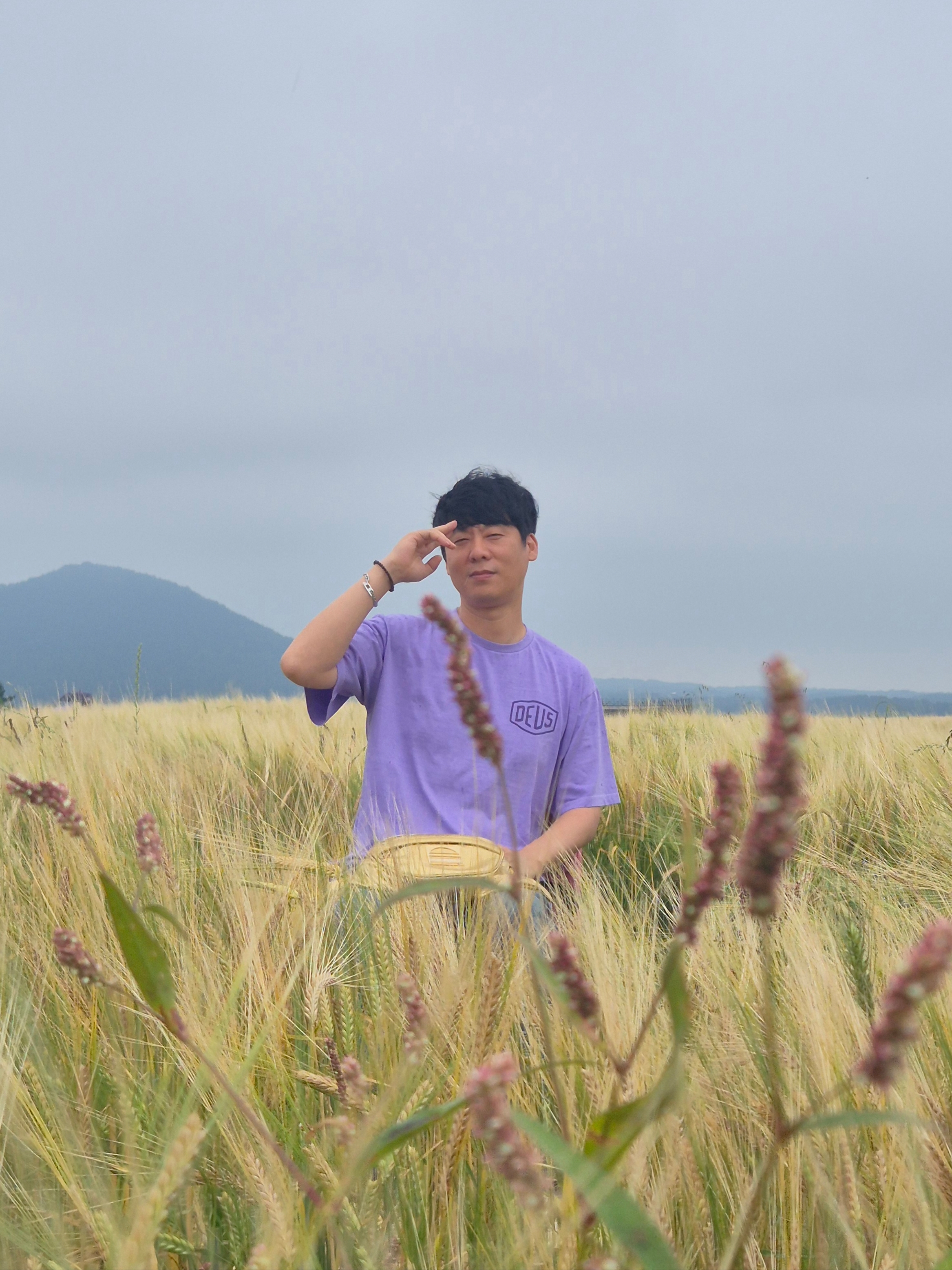 Deus Ex Machina Dyed Seoul College Address T-Shirt Purple, (W) Deus Ex Machina Bonham Jeans Dark Indigo 착용 스타일 - 6