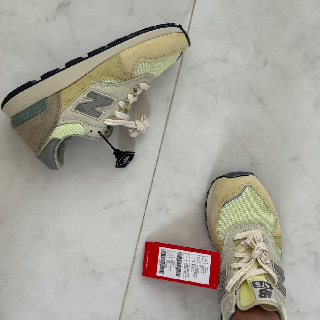 New Balance x Auralee 475 Aloe Wash Beechnut 착용 스타일