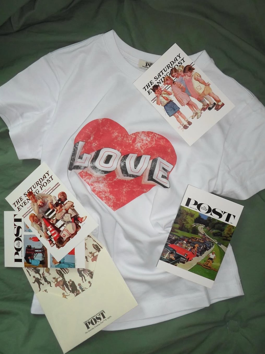 The Saturday Evening Post Vintage Heart T-Shirt_White 착용 스타일 - 3