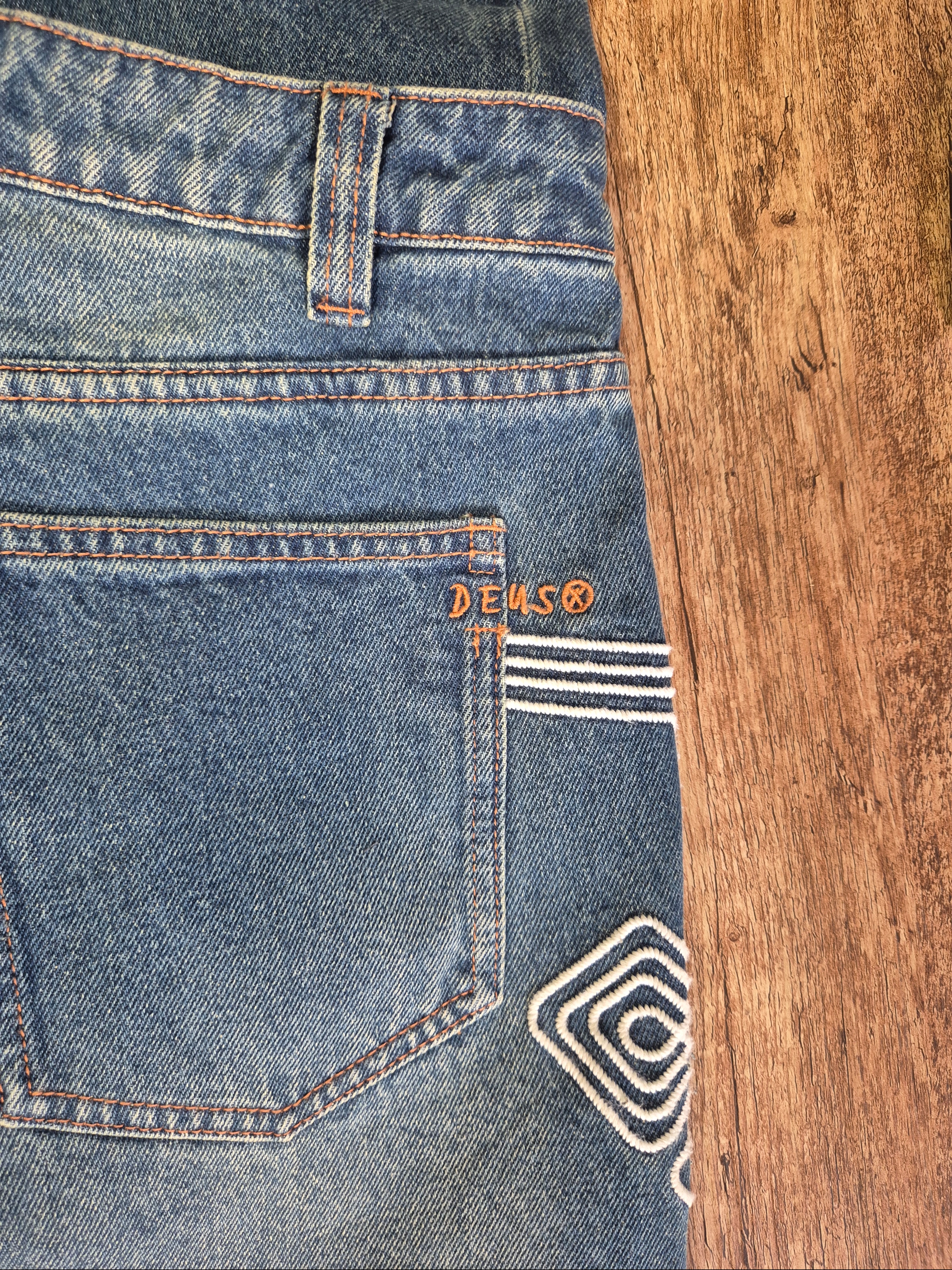 Deus Ex Machina Dyed Seoul College Address T-Shirt Purple, (W) Deus Ex Machina Bonham Jeans Dark Indigo 착용 스타일 - 8