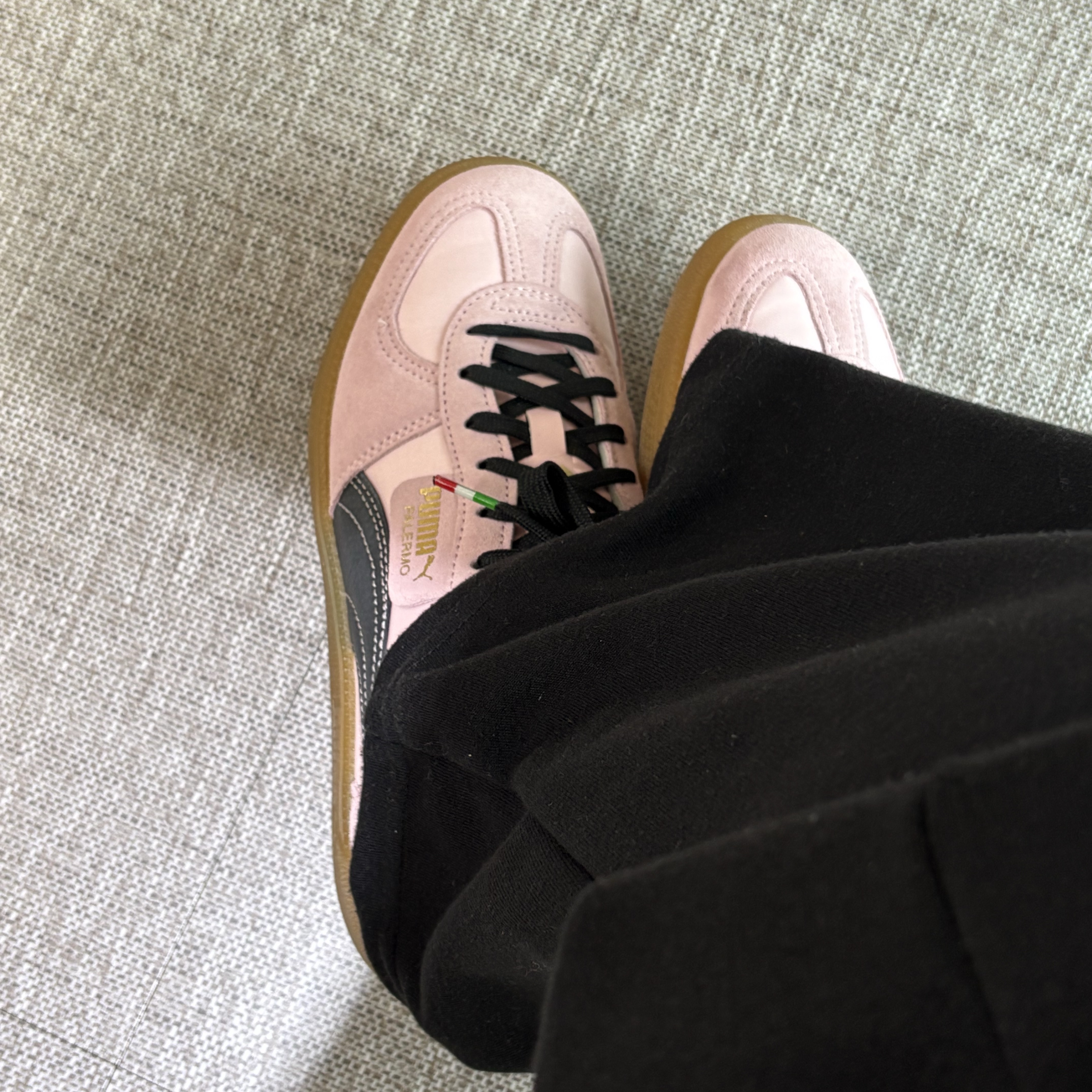 Puma x Palermo F.C. Sneakers Bright Pink Black 착용 스타일 - 3