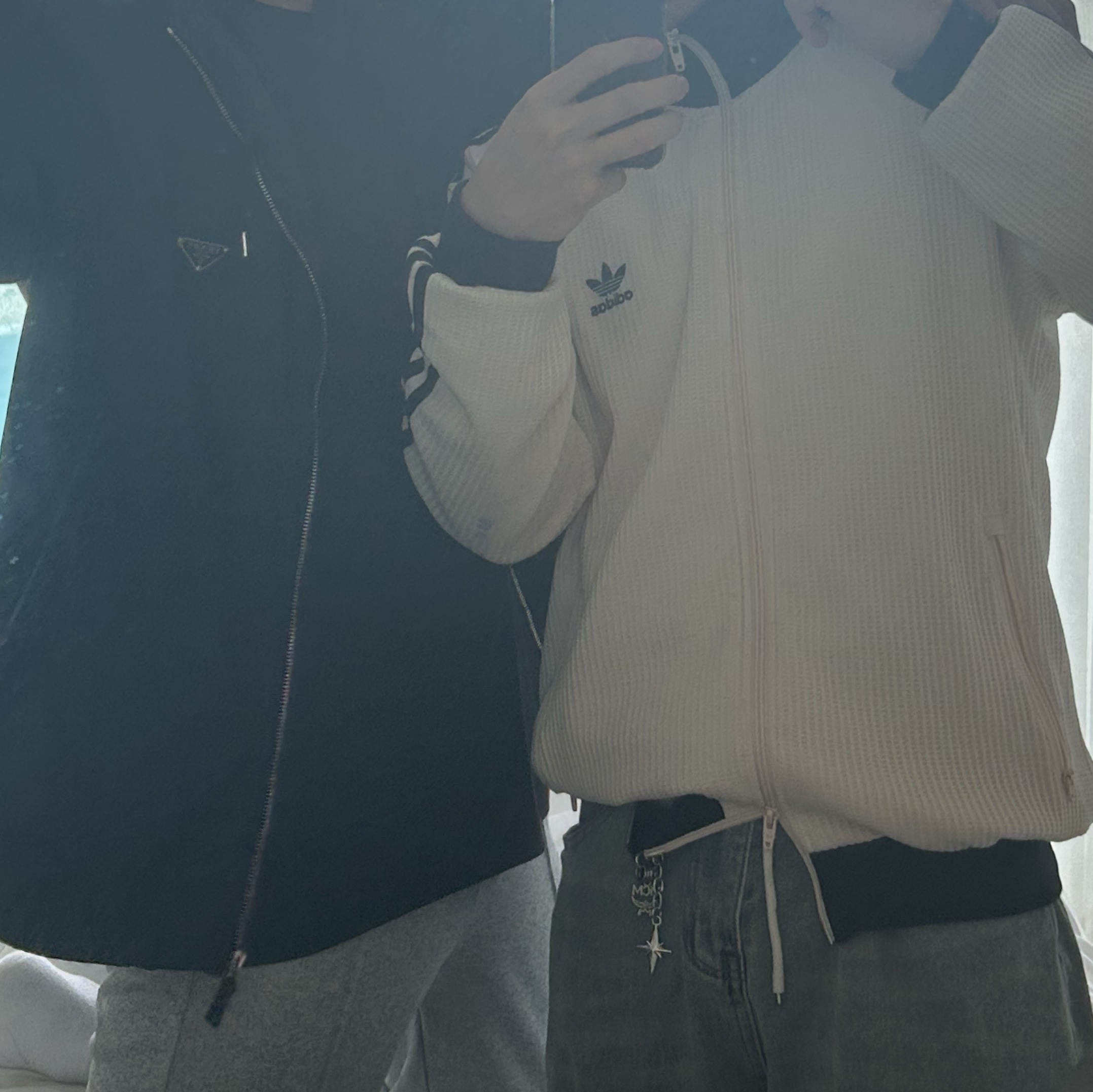 For Appeal Sparkle Star Key Ring, Prada Re-Nylon Jacket Black 착용 스타일 - 1