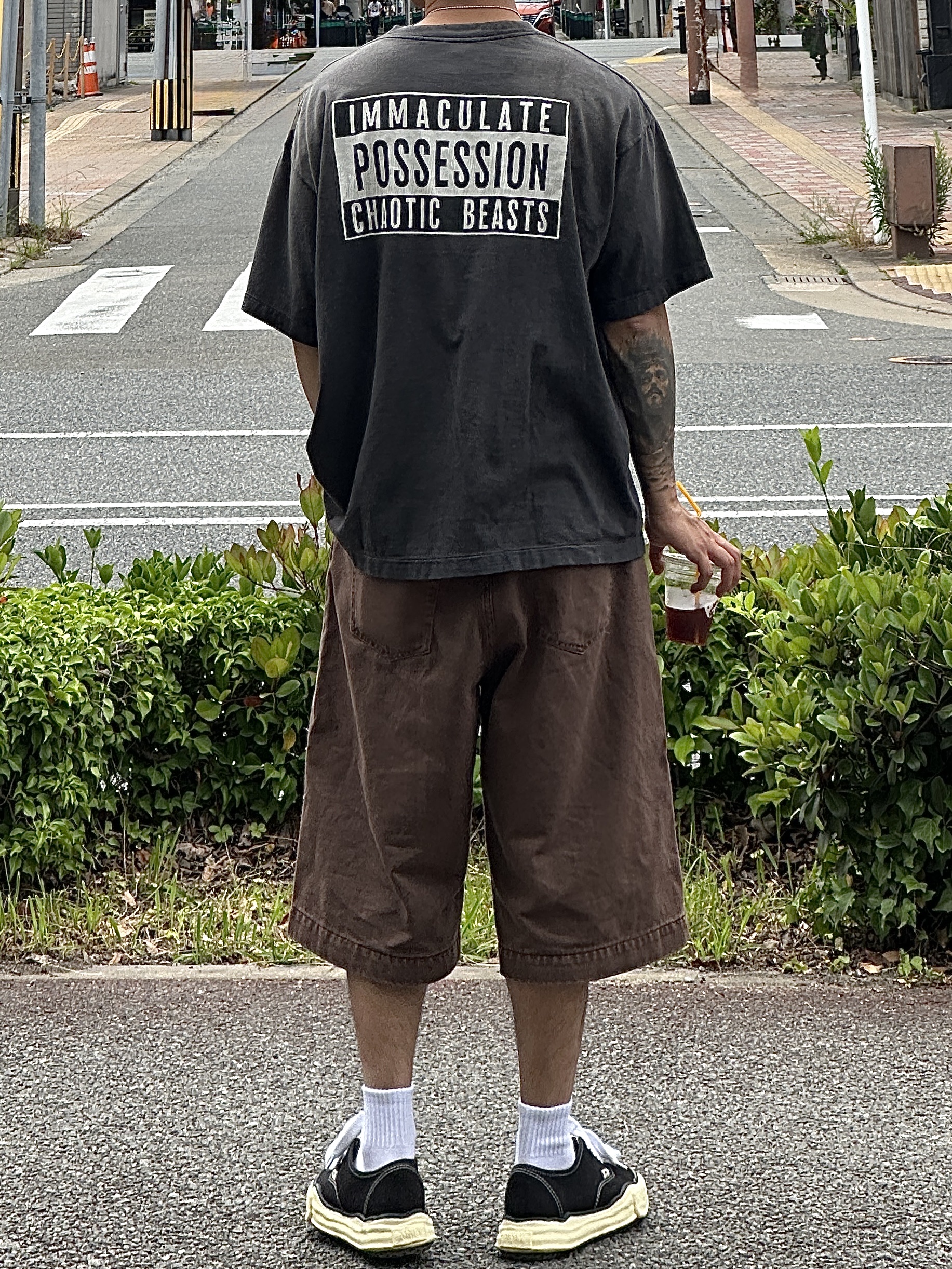 Saint Mxxxxxx x Cactus Plant Flea Market Smile S/S T-Shirt Black, Maison Mihara Yasuhiro Baker OG Sole OD Canvas Low-top Sneakers Black 착용 스타일 - 2