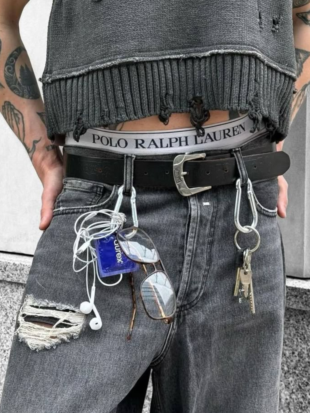 Diesel B-1DR Leather Belt with D Buckle Black, Stussy Rodeo Belt Black 착용 스타일 - 3