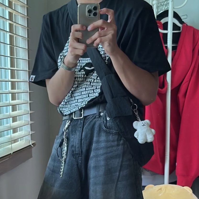 BAPE Japan Ape Head T-Shirt Black, Casio A-159WA-N1 착용 스타일