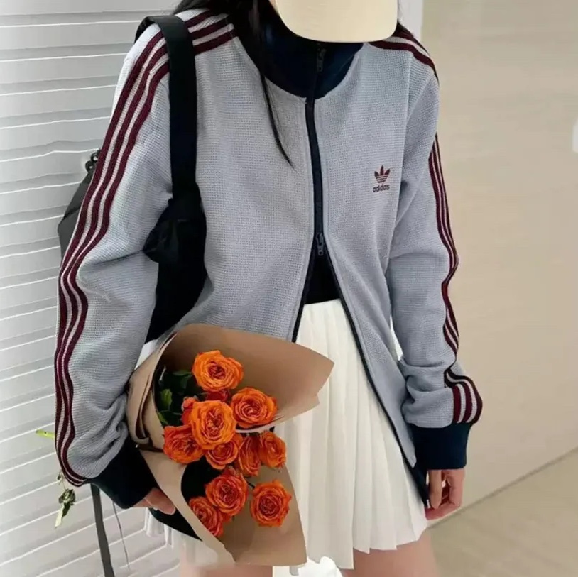 Adidas Originals Track Top Light Grey - KR Sizing, Adidas Waffle Beckenbauer Track Top Wonder White - KR Sizing 착용 스타일 - 1