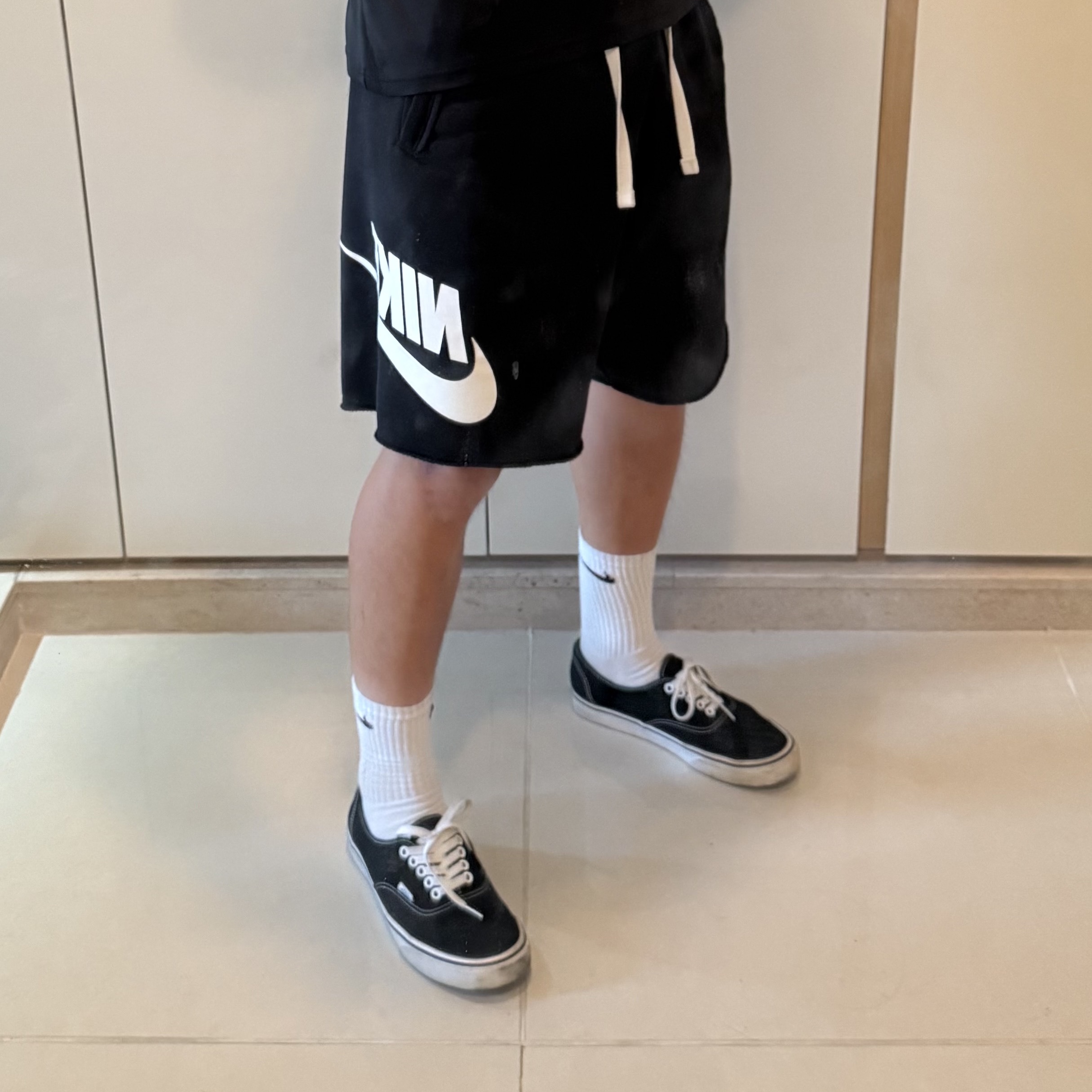 Nike NSW Club Alumni French Terry Shorts Black - Asia 착용 스타일