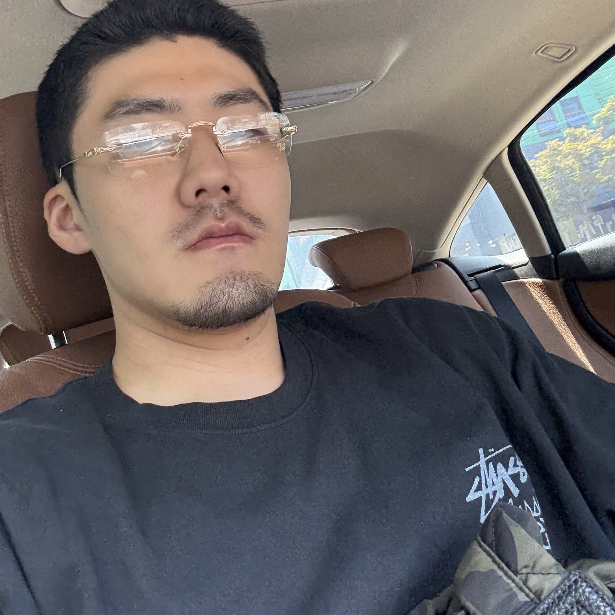 Stussy Pigment Dyed Classic Gear T-Shirt Black 착용 스타일