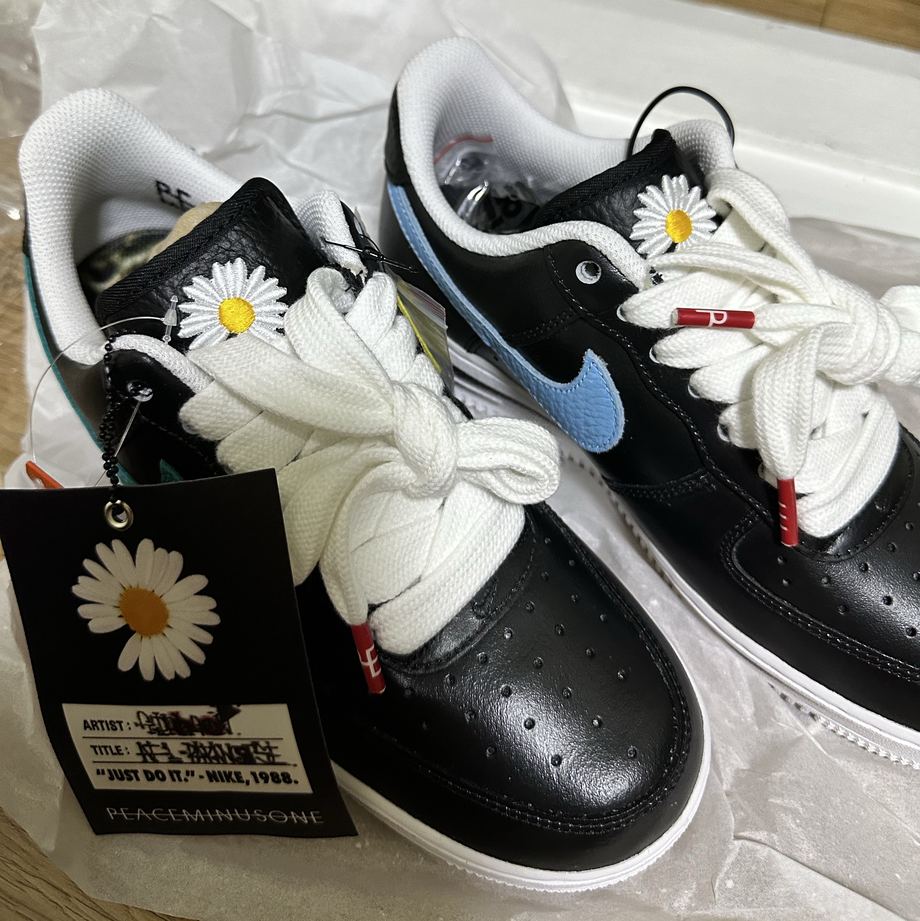 Nike x Peaceminusone Air Force 1 Low Para-Noise 3.0 Black and Multicolor 착용 스타일
