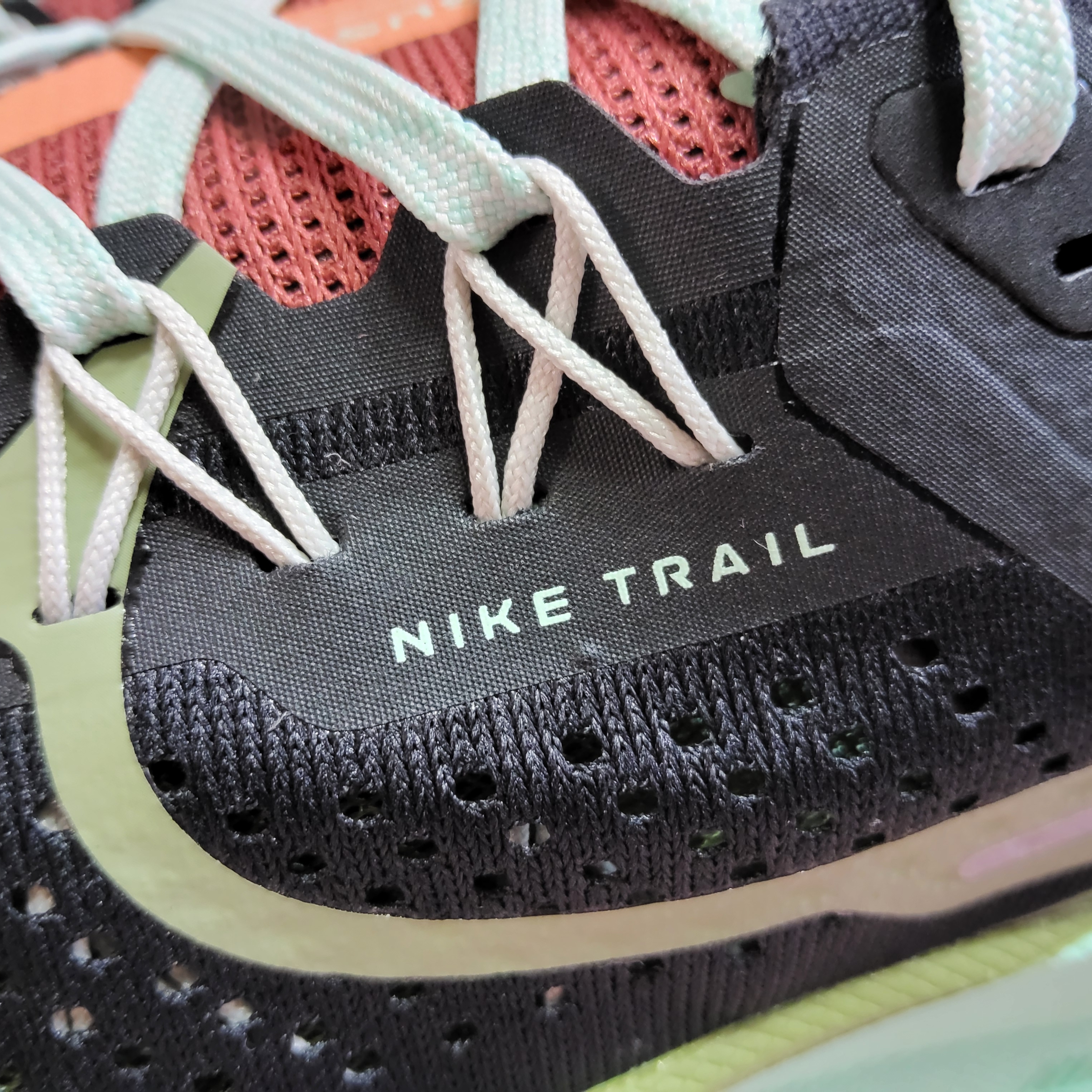 Nike React Pegasus Trail 4 Black Alligator 착용 스타일 - 5