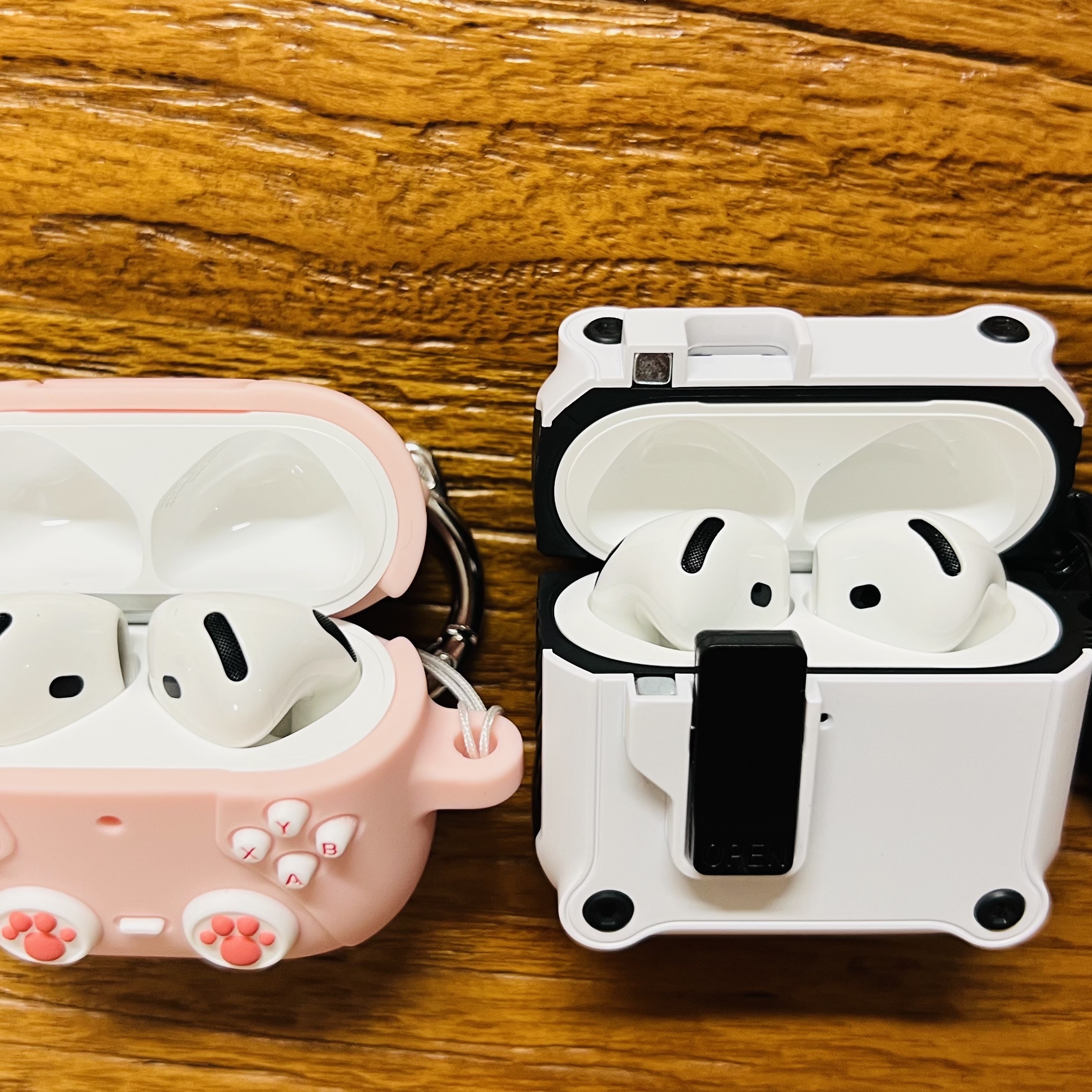 Apple AirPods 4th Gen with Active Noise Cancellation (Korean Ver.) 착용 스타일 - 2